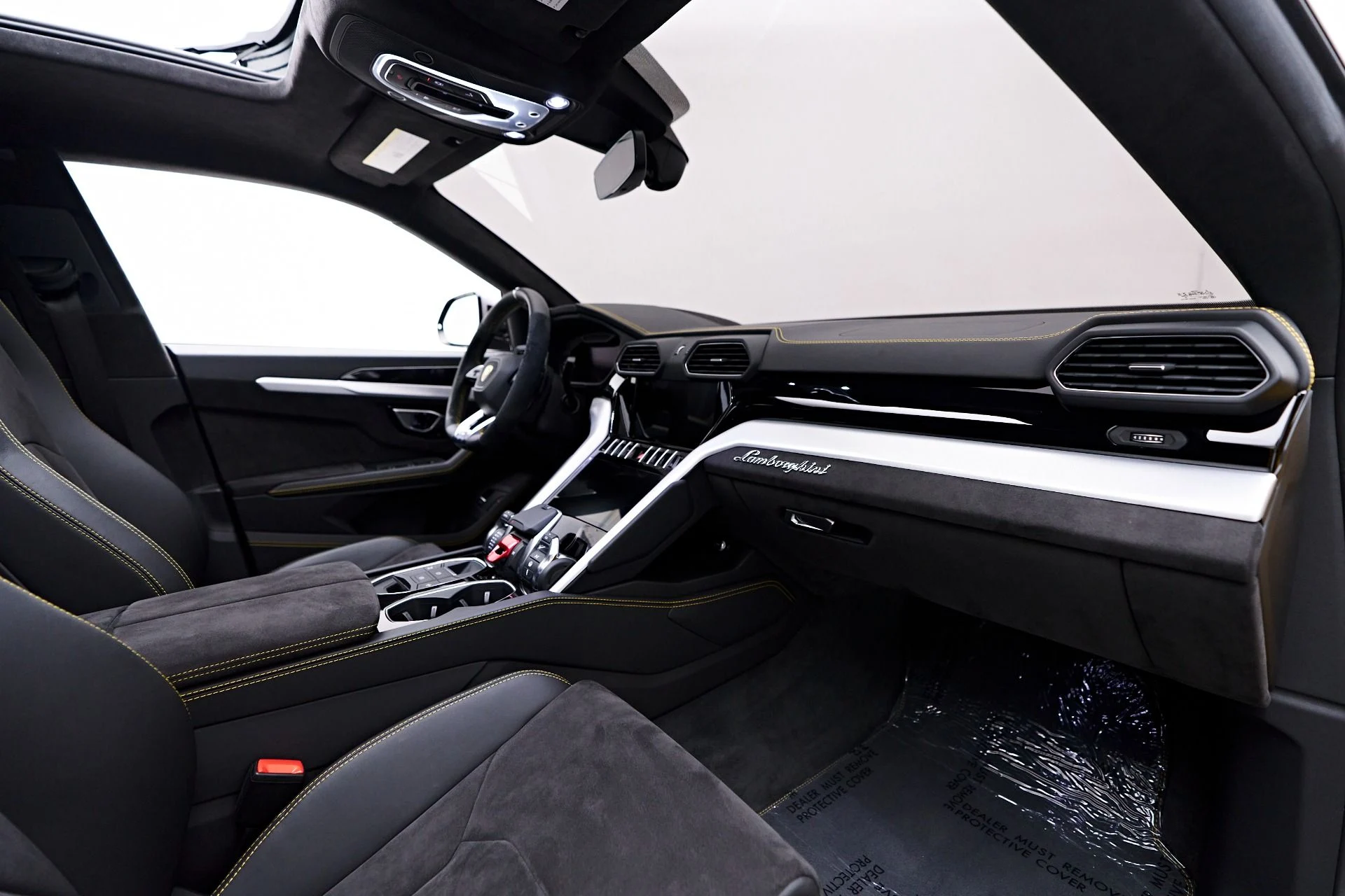 mph044_1829366249_Used_2021_Lamborghini_Urus_Base_1758751767_d09f222f6d
