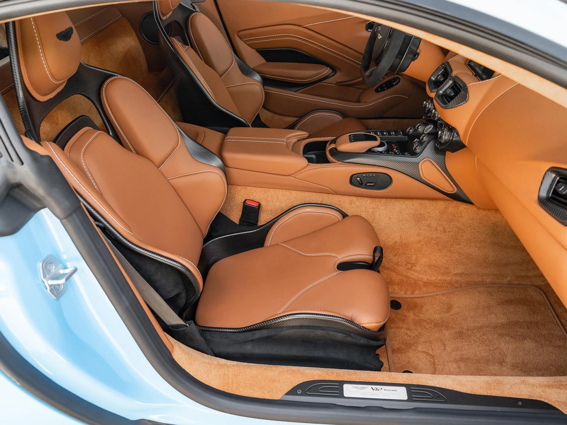 mph044_1833244079_Used_2023_Aston_Martin_Vantage_V12_1780952626_af4d459df8