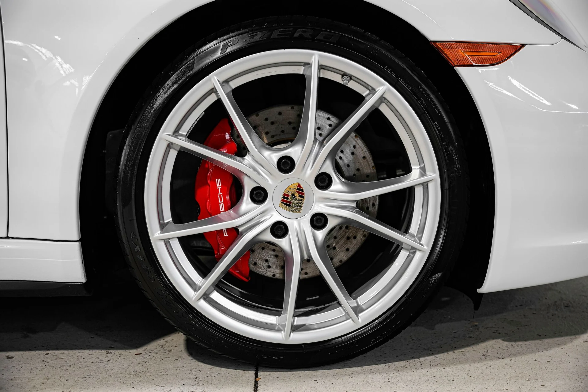 mph044_1854390933_22d8533638044653f246502bda771254x_26a62c08f2