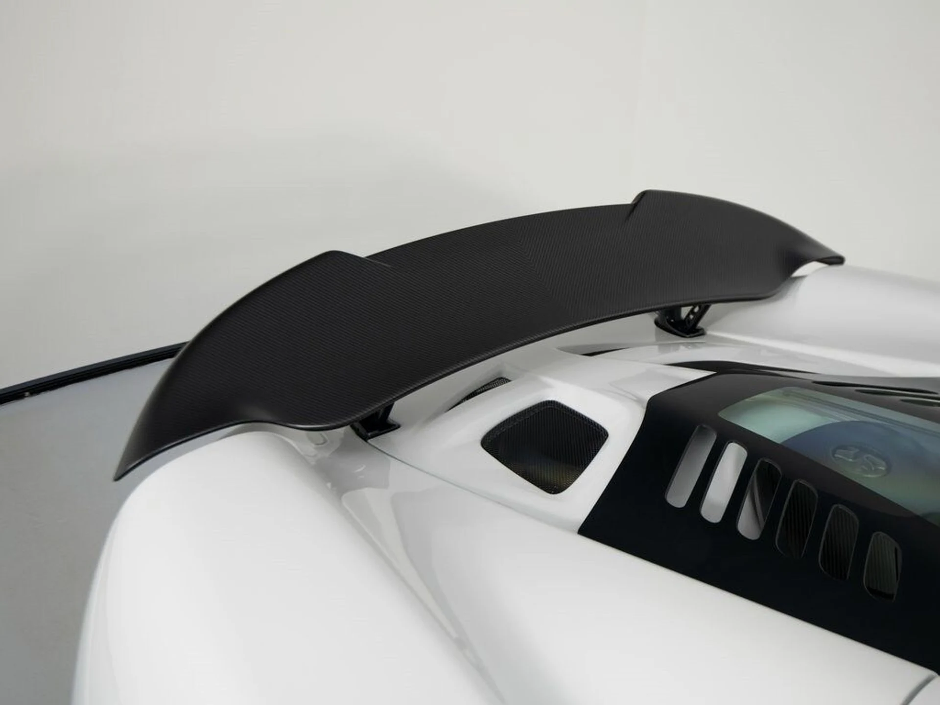 mph044_1857042903_6c0864493b59f61bb29e4f6ae0a5328ax_f7483dcc0f