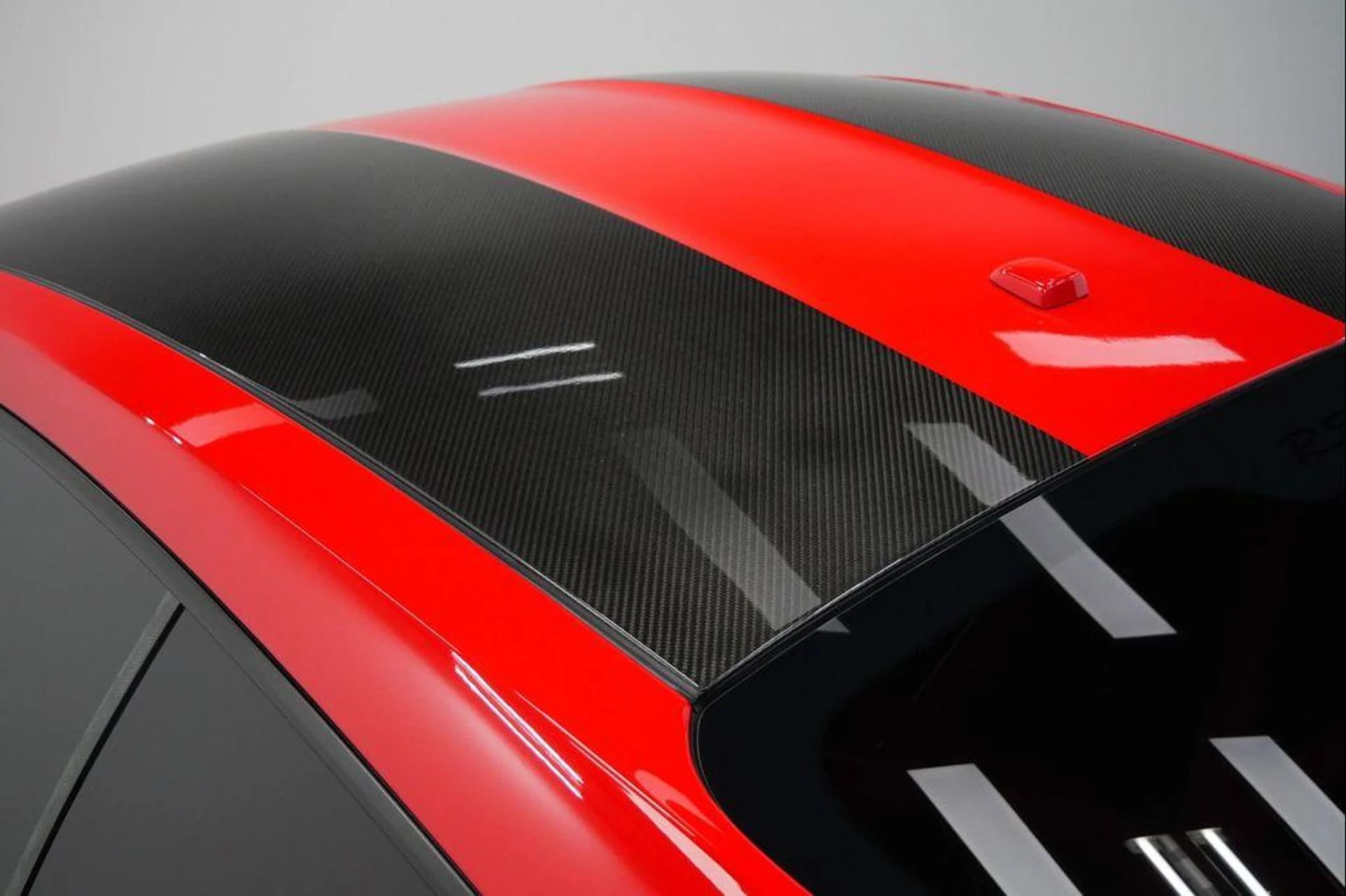 mph044_188504520_95sy_Vtm_C_Lfzauejqb69_Ia_Gw_R48g_b9d4ccaf80