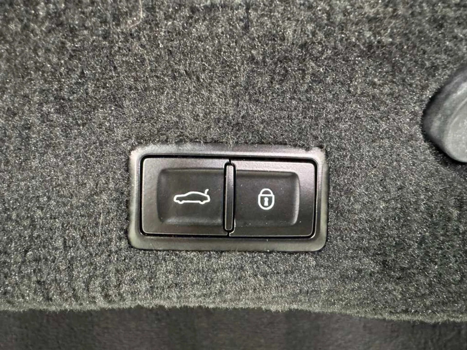 mph044_1887867895_496aed42e809202dc9368f01b82cd3b4_34389fdeee