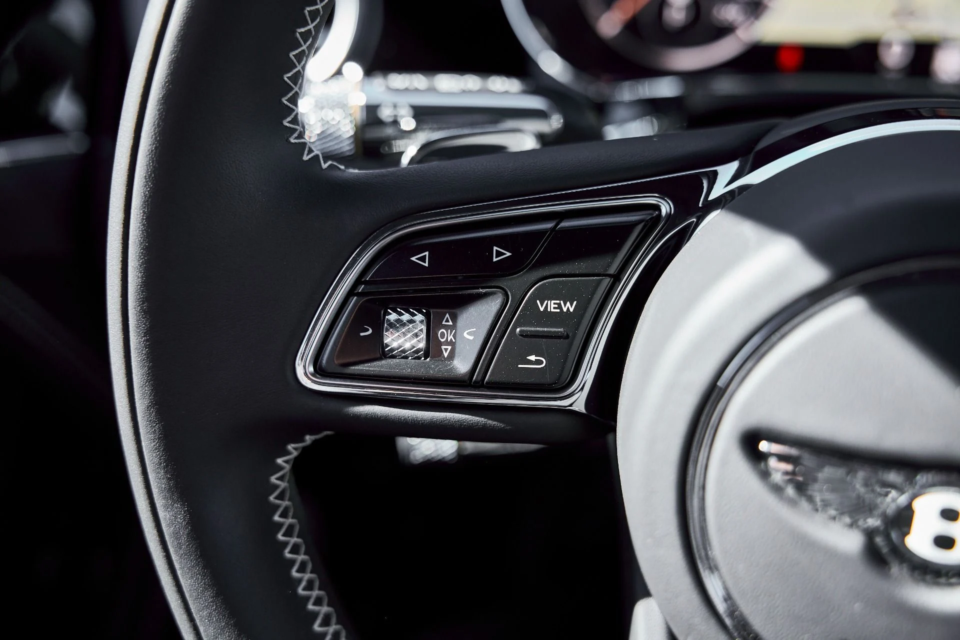 mph044_1908365824_Used_2022_Bentley_Continental_GT_V8_1771381085_5750f2aa5d