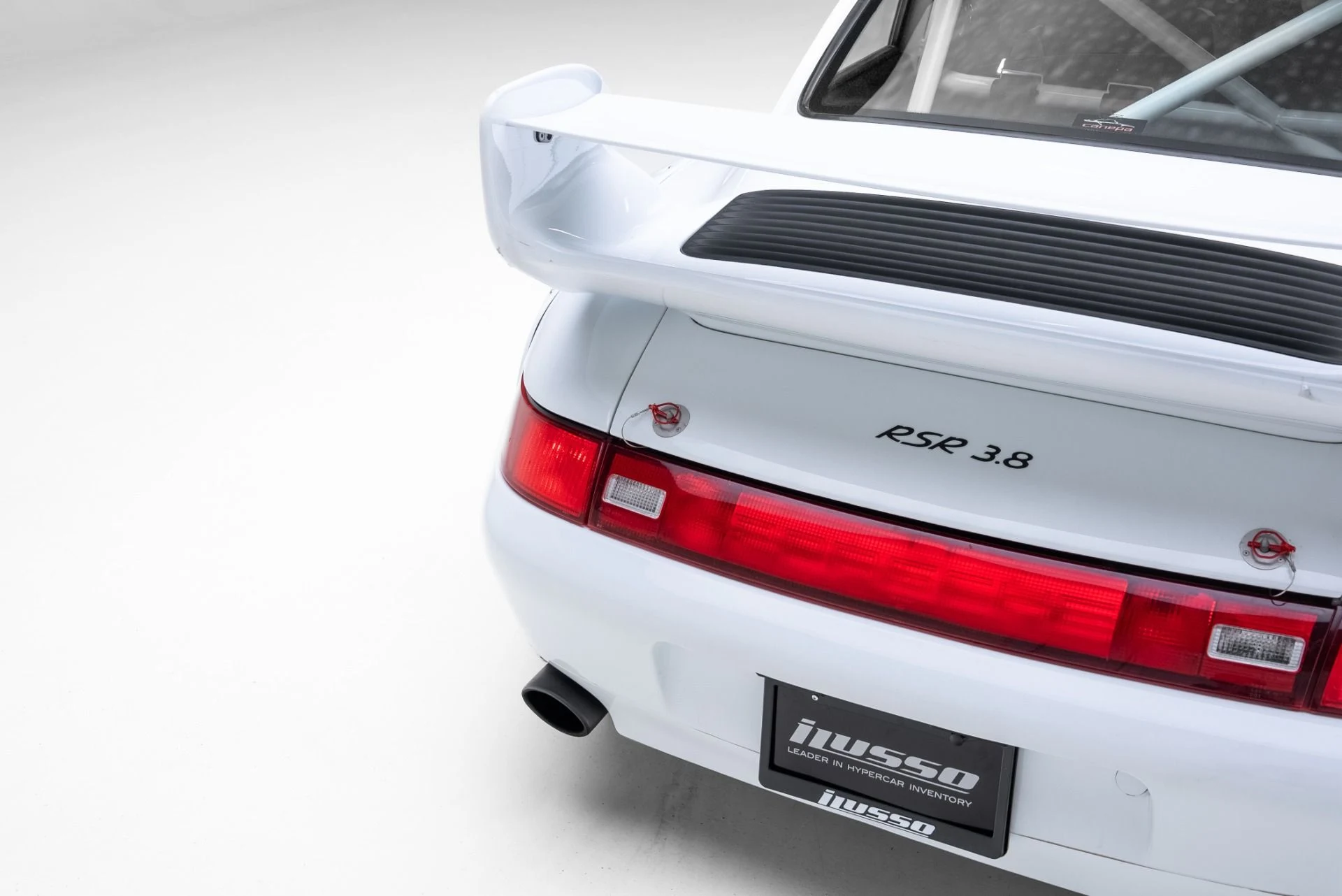 mph044_1931410443_Used_1997_Porsche_911_993_Cup_38_RSR_1773179300_6112f38136