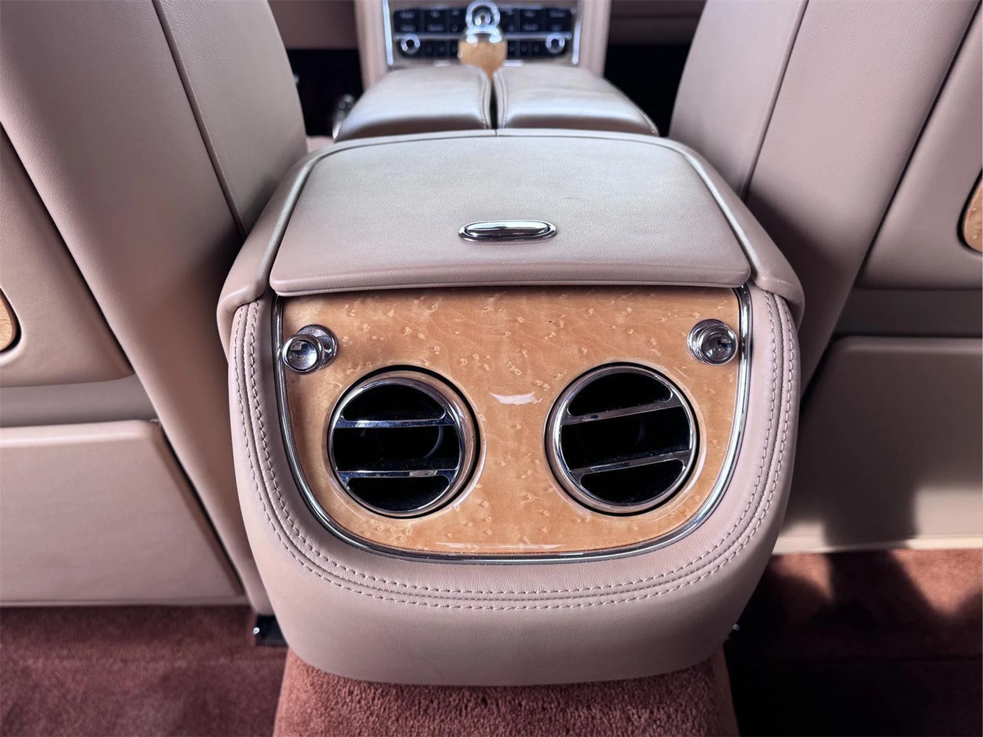 mph044_1933713120_d56e8d204eb417595eccb6ac3ce15e0b_021f5ed55e