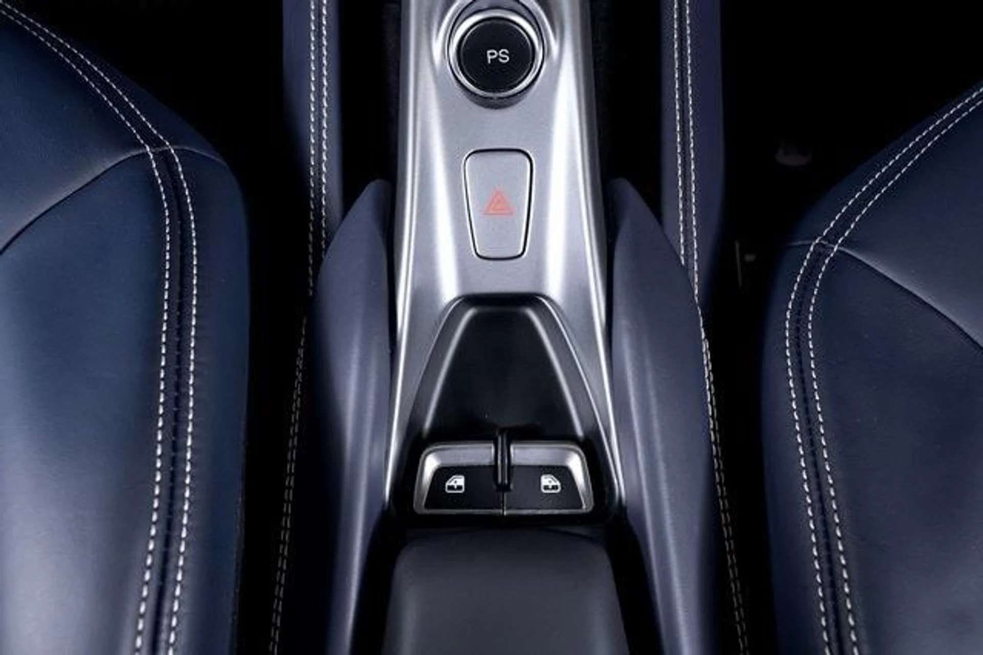 mph044_195371942_d3fed7fe15799c41d9dda798a426e4d0x_dcb73d8c72