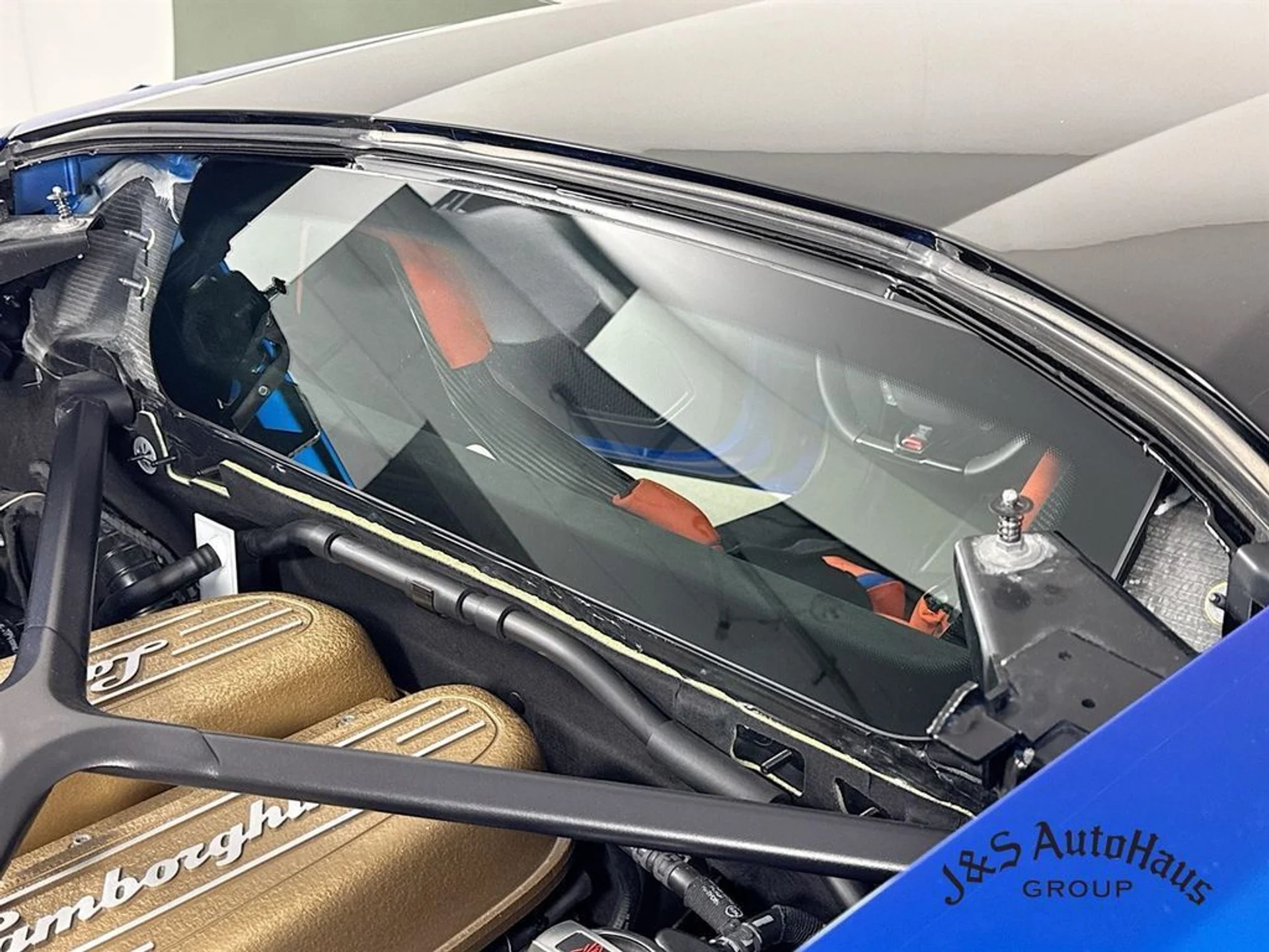 mph044_1959290039_f8271hutn2b7bk5nyddlm10evbdv_d1154203d4