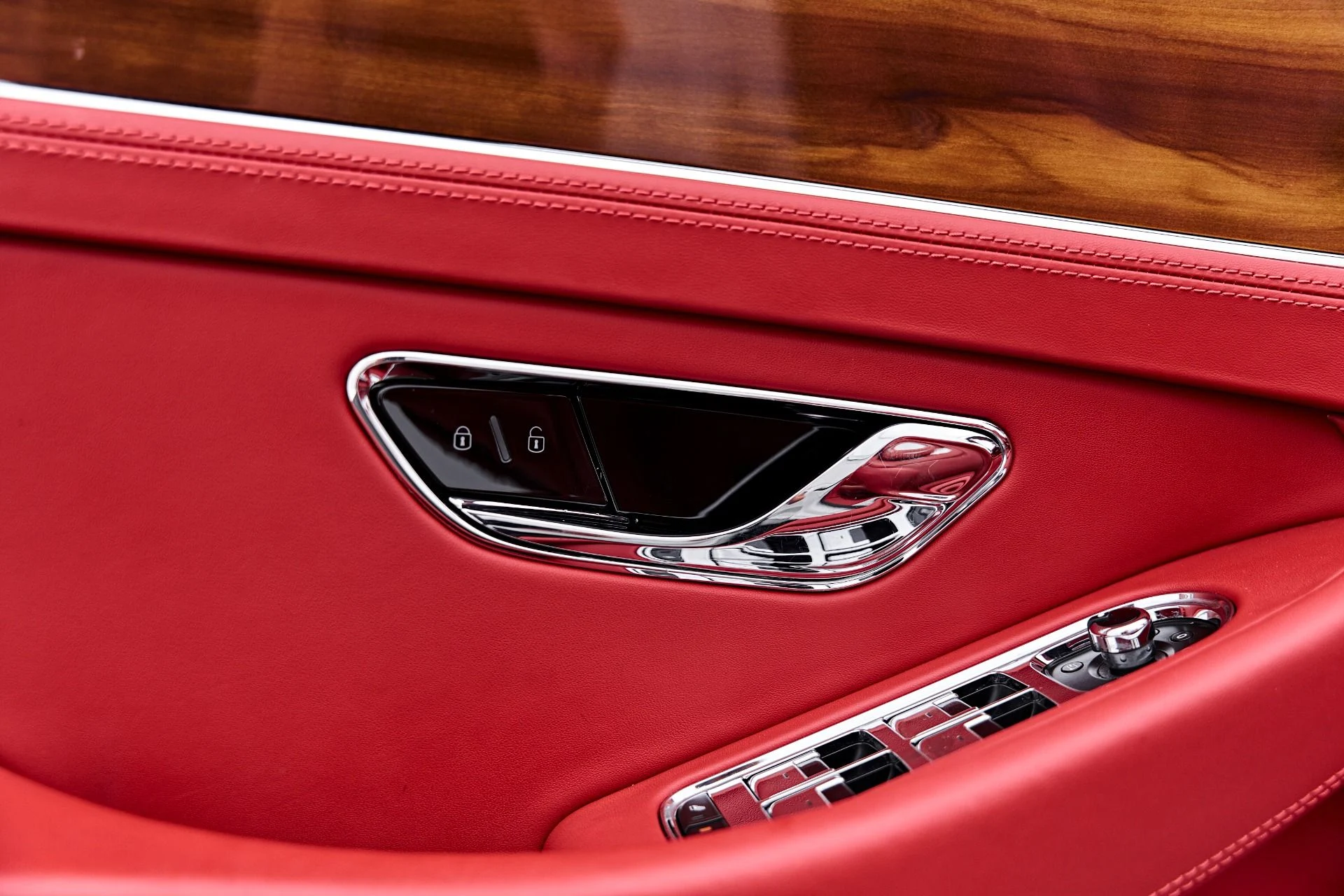 mph044_1964064763_Used_2023_Bentley_Continental_GT_V8_1789625248_b94f829eb3