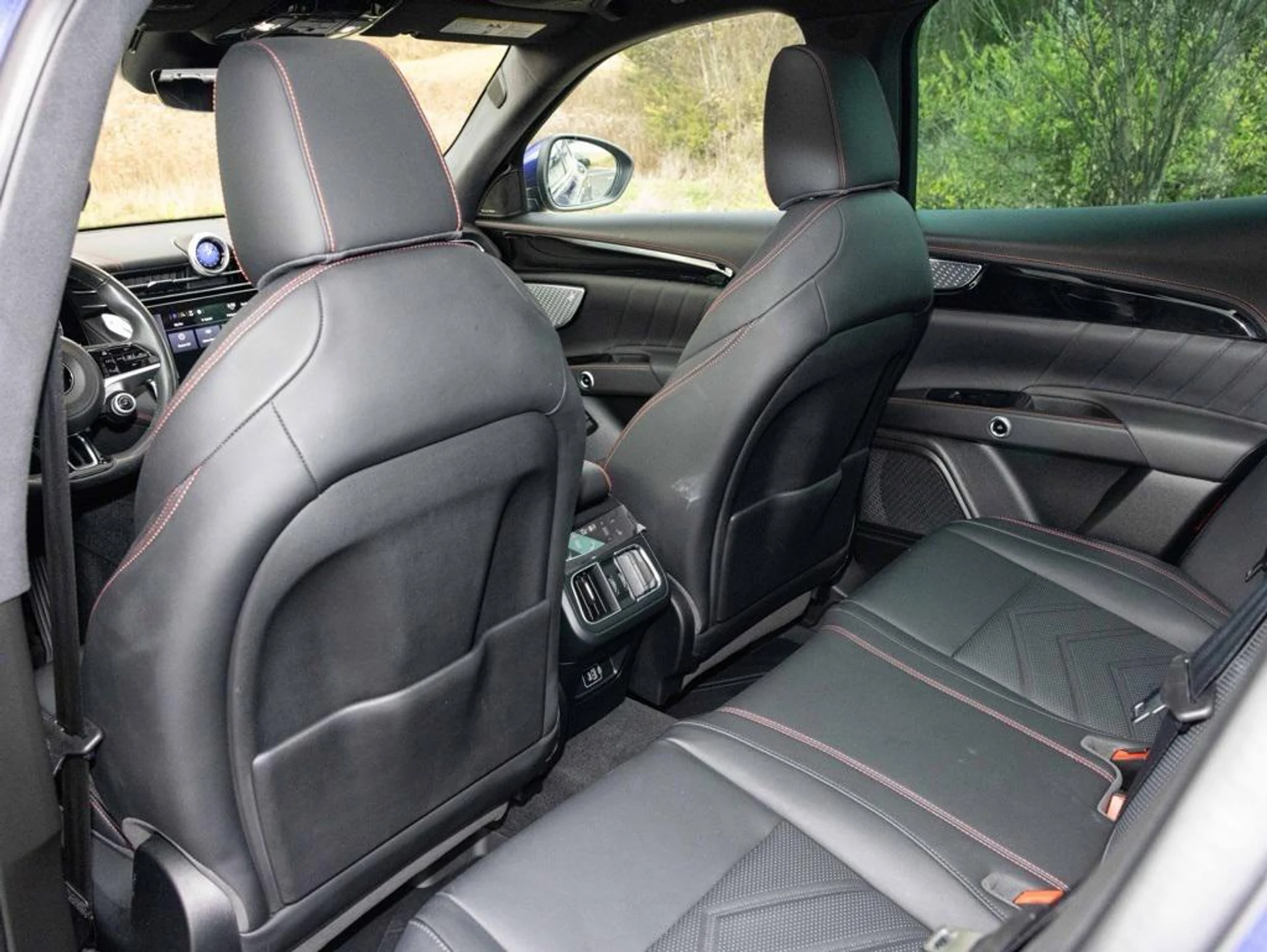 mph044_1969665349_472374604_6925efba42064a968b9b8538_080d1970a9