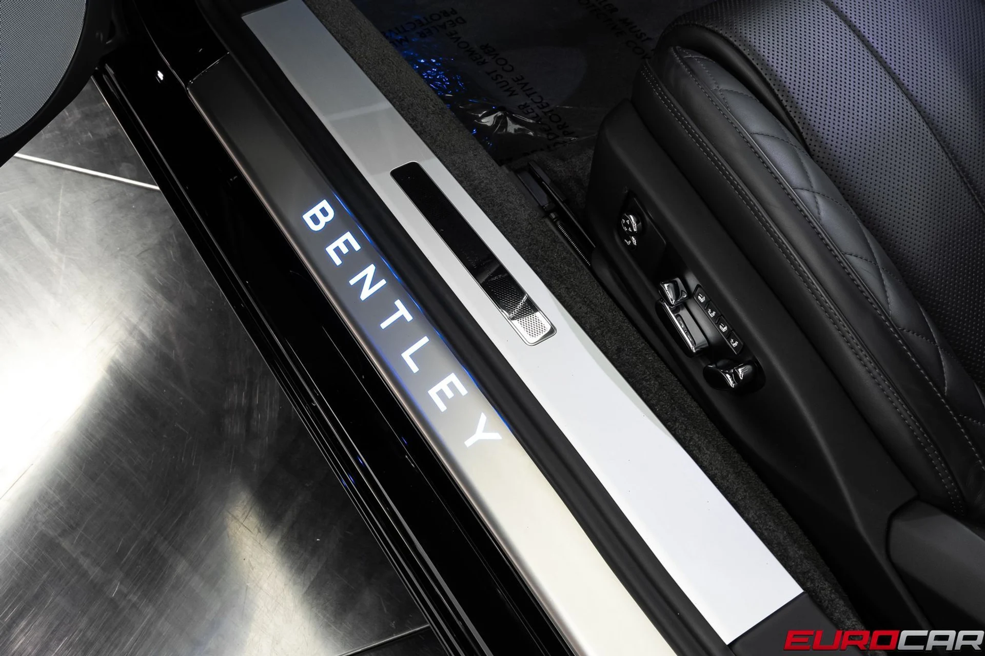 mph044_1972371285_e5c7a4cf_818b_46ab_bfa3_6d2d2c821f19_206ada6e99