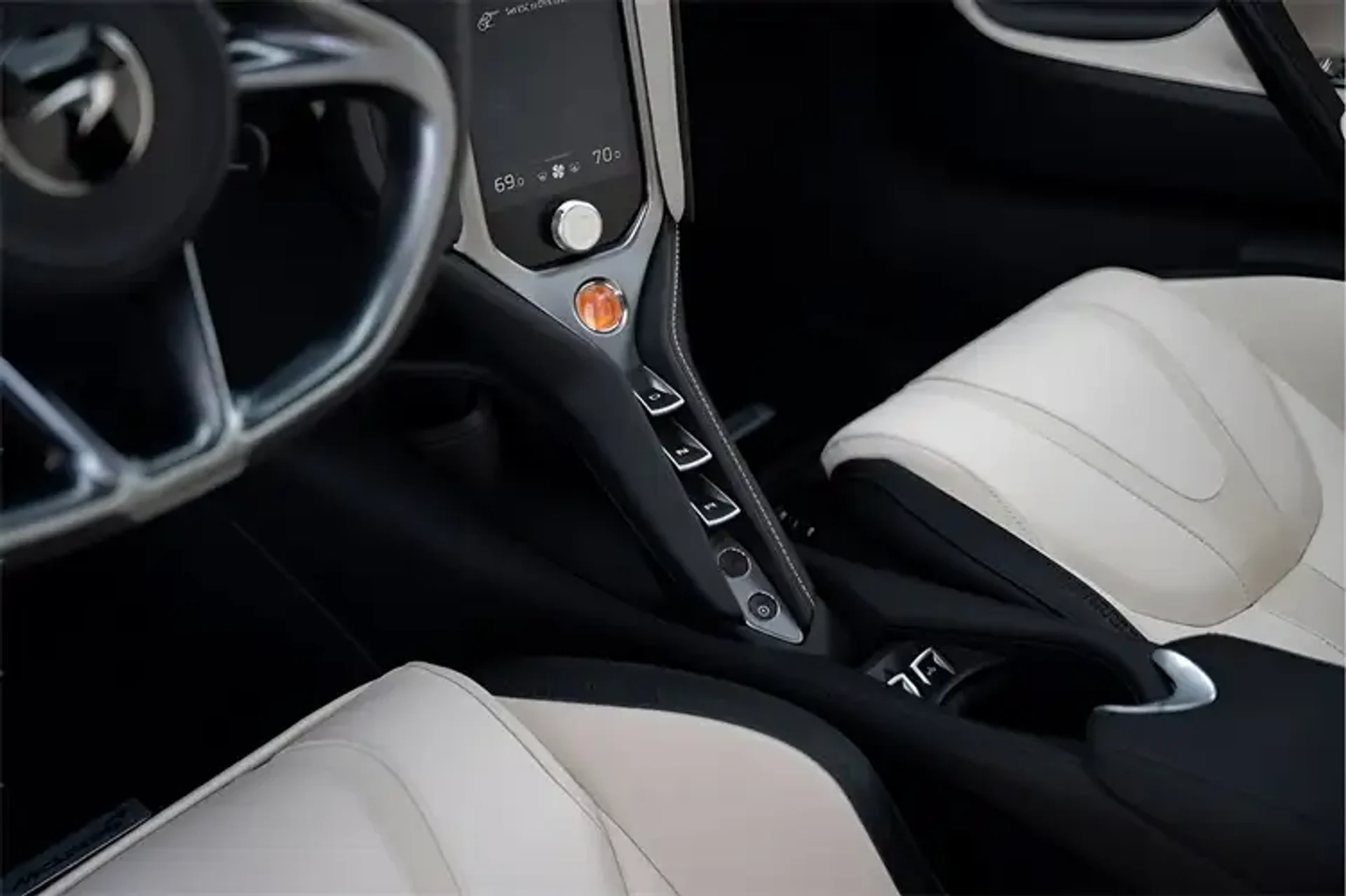 mph044_1976484928_byh_Y_Rwy_H6hf4_C1uh_med_7d6abd0ae3