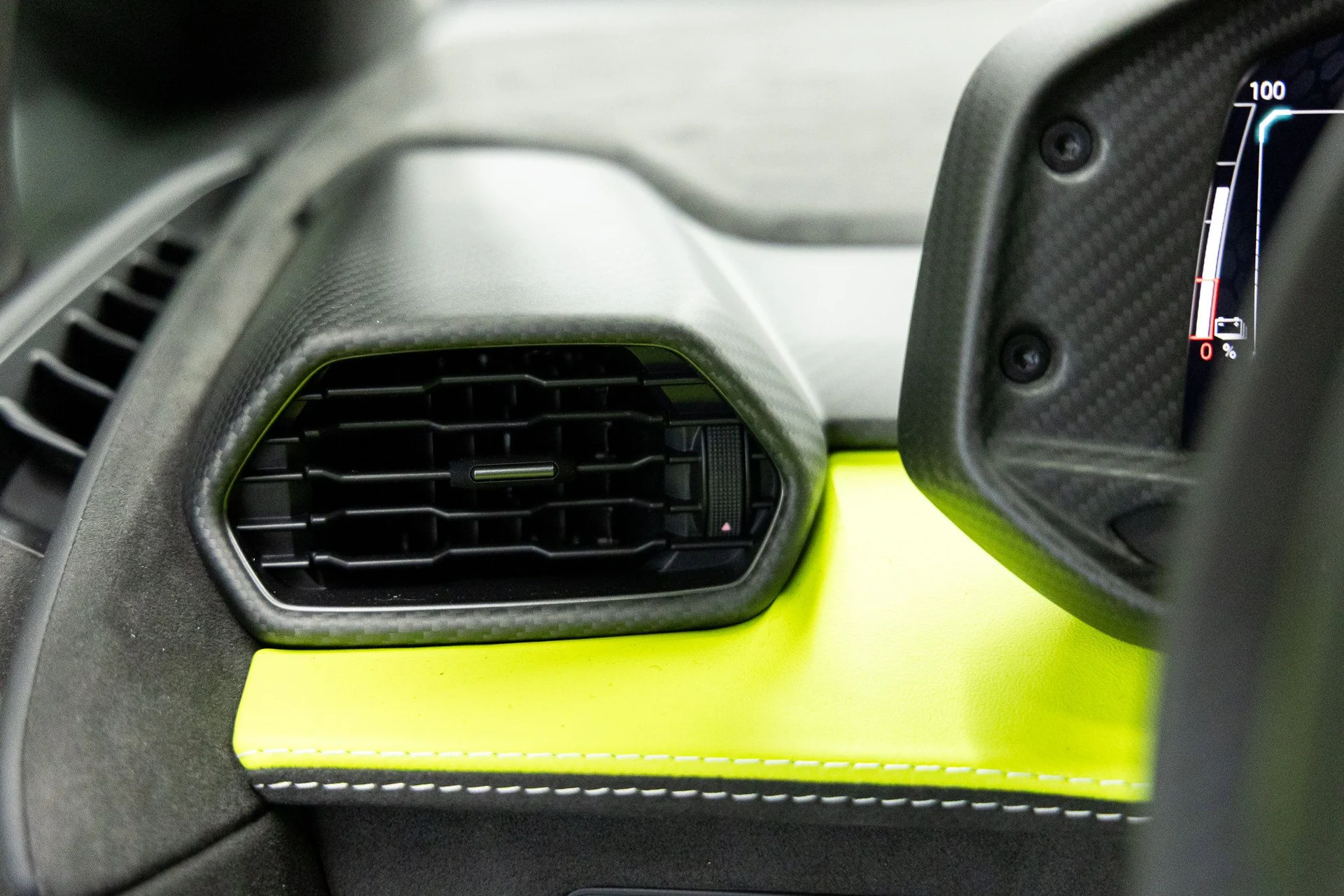 mph044_1983578327_71b477aa2f2c1ea66577753558288393x_55c64d4ef6