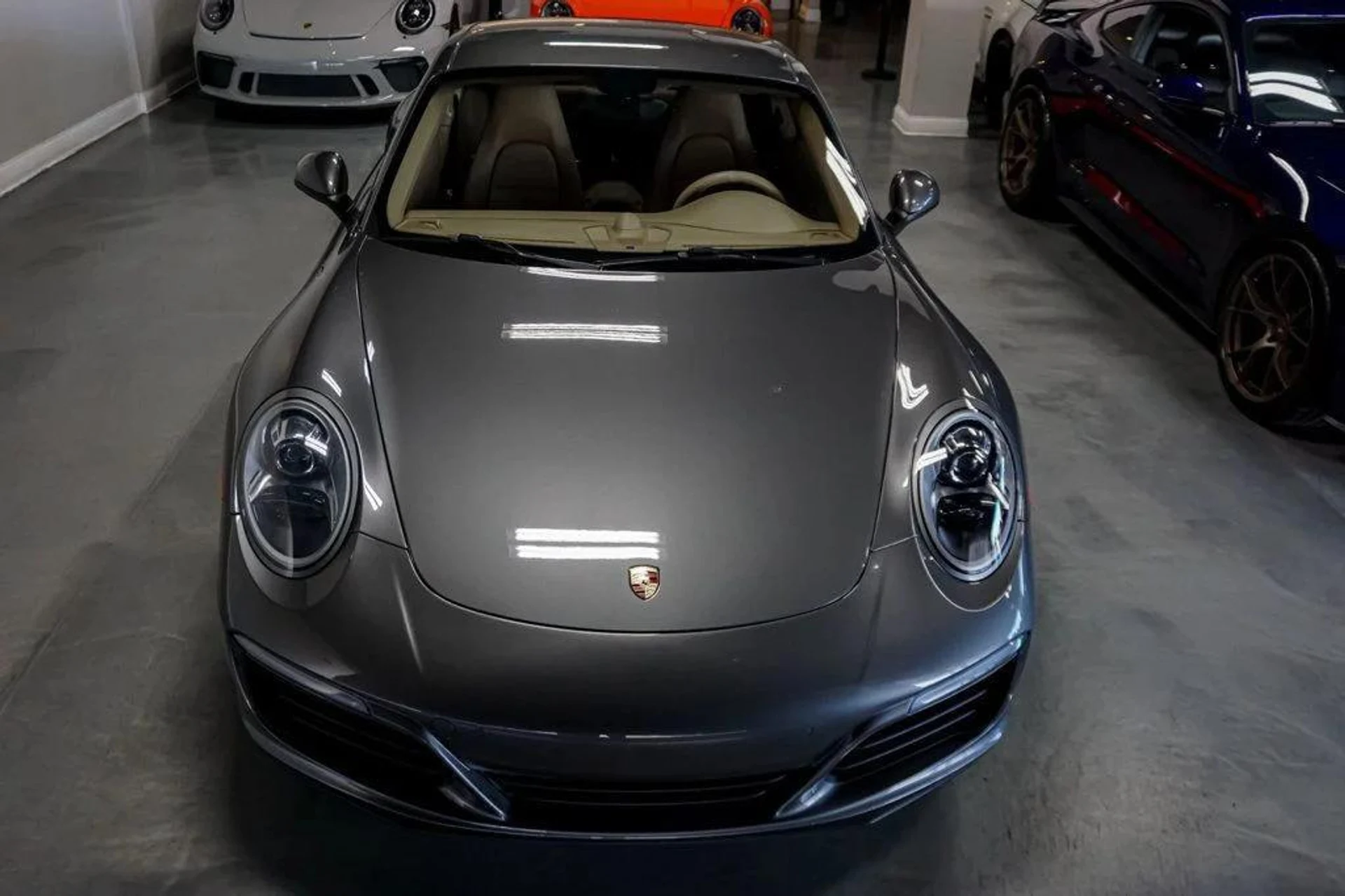 mph044_2010670793_XP_4_Dez7gwt_Id_FH_3h5ng8vz9_Va_I_35b30ef1d7