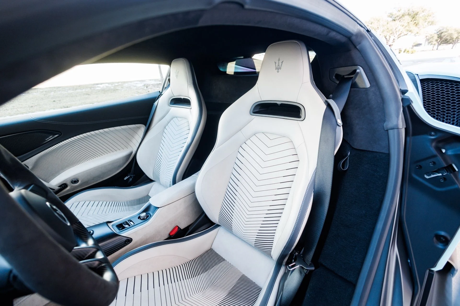 mph044_2019974374_150d92032b84313a5838dc216a52b88ax_cd5283bdd1