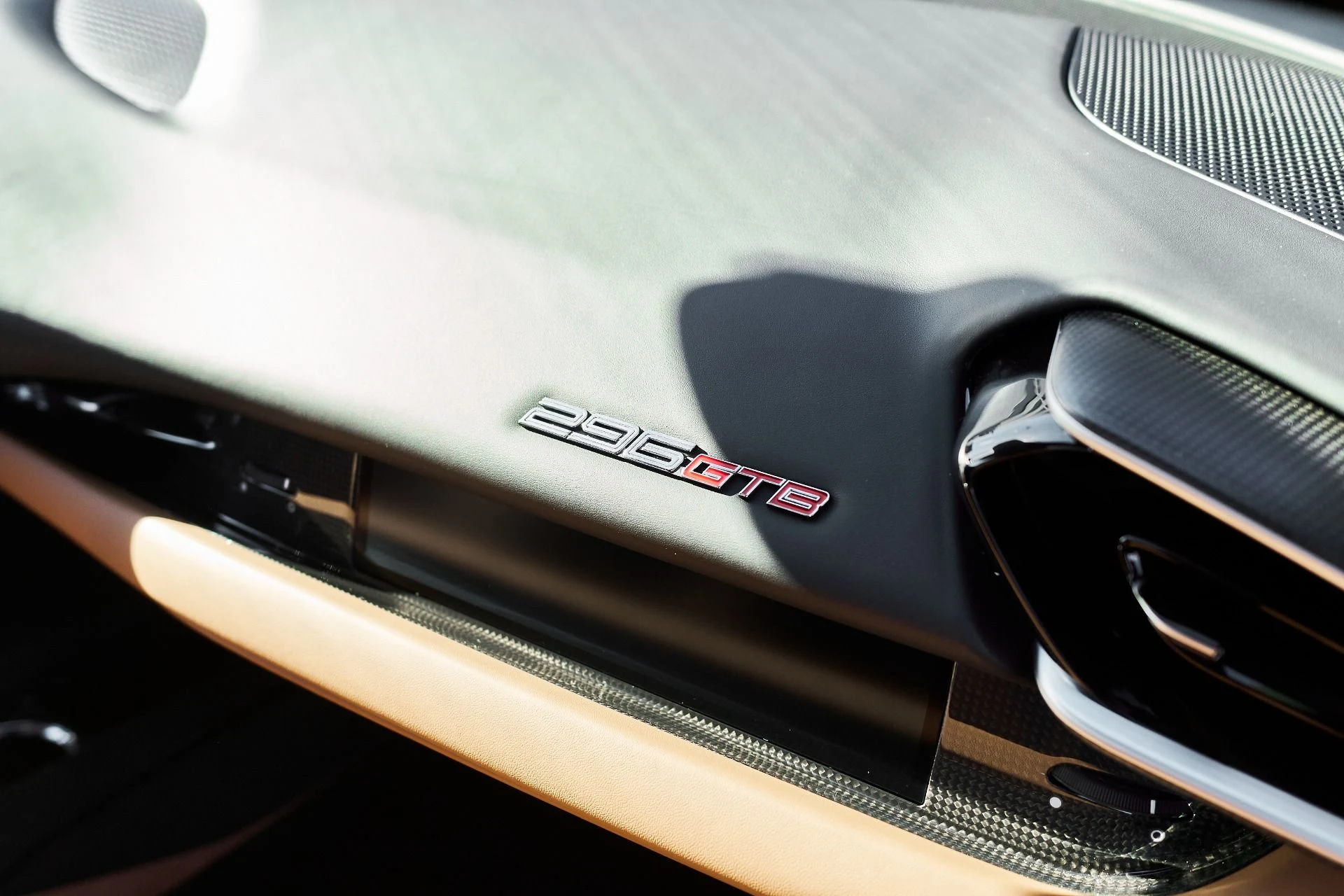 mph044_2047924218_Used_2024_Ferrari_296_GTB_Base_1766793173_c1d9ad1b22