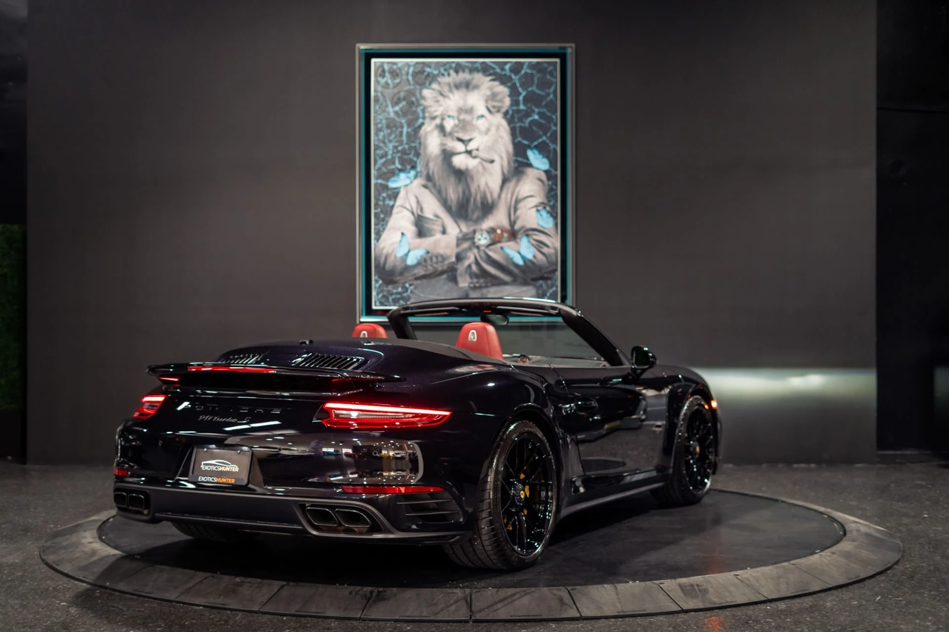 mph044_2049603032_Used_2017_Porsche_911_Turbo_S_Cabriolet_1784650214_32ccfd0f7e