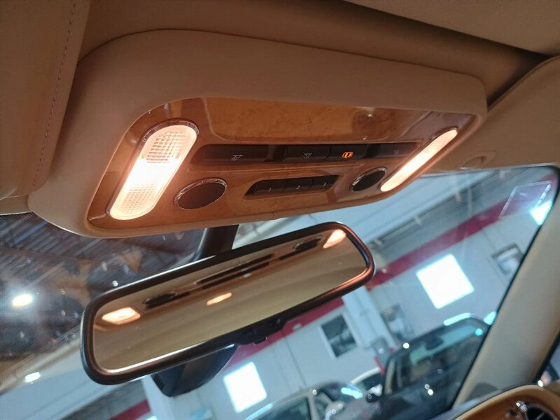 mph044_20524726_c19af7650d_800_21d10c9704