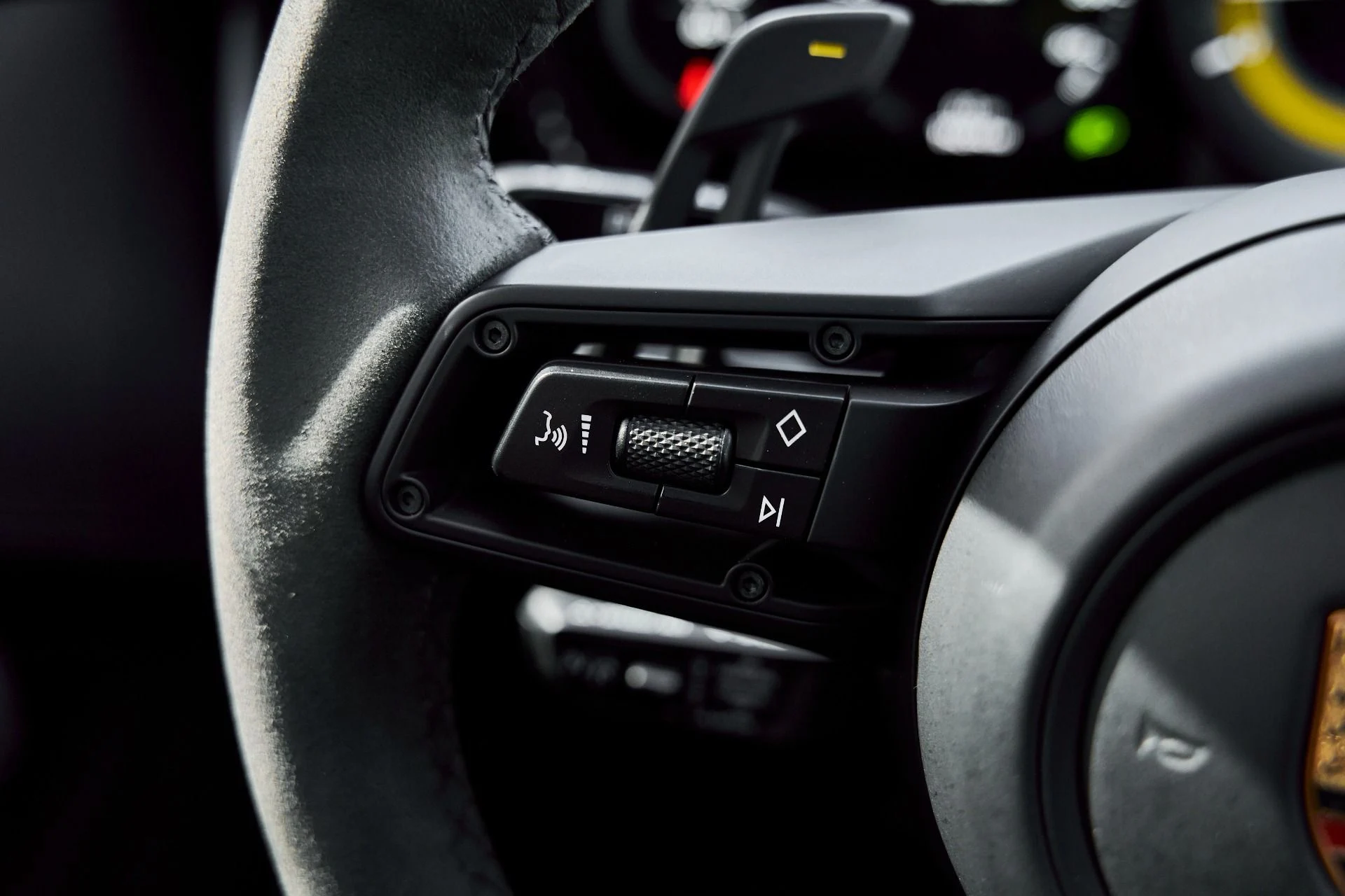 mph044_2052767007_Used_2024_Porsche_911_Turbo_S_1772073693_5015848ec0