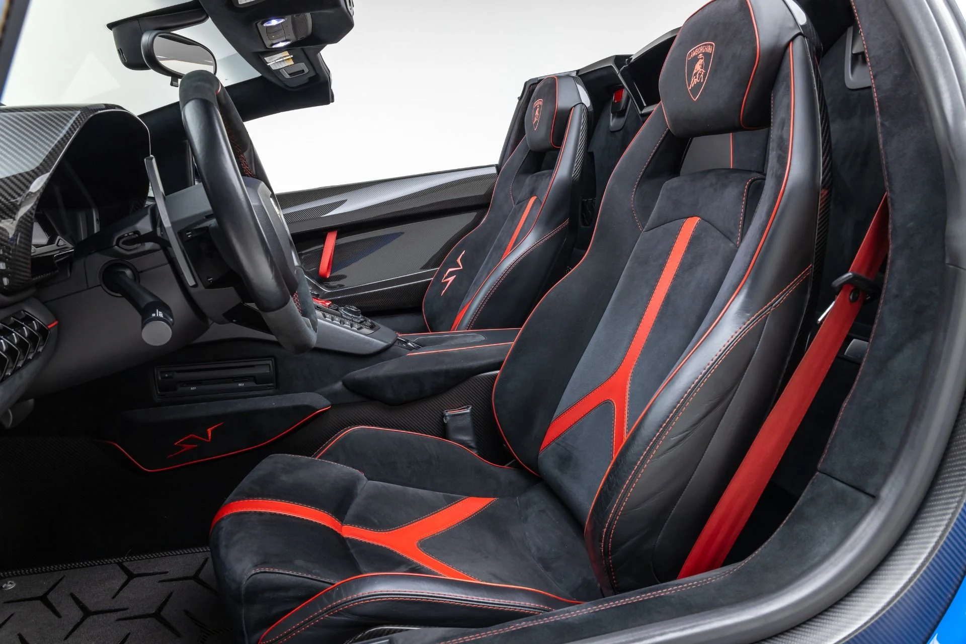 mph044_2066505740_7478_p45_l_c8c99acd2d