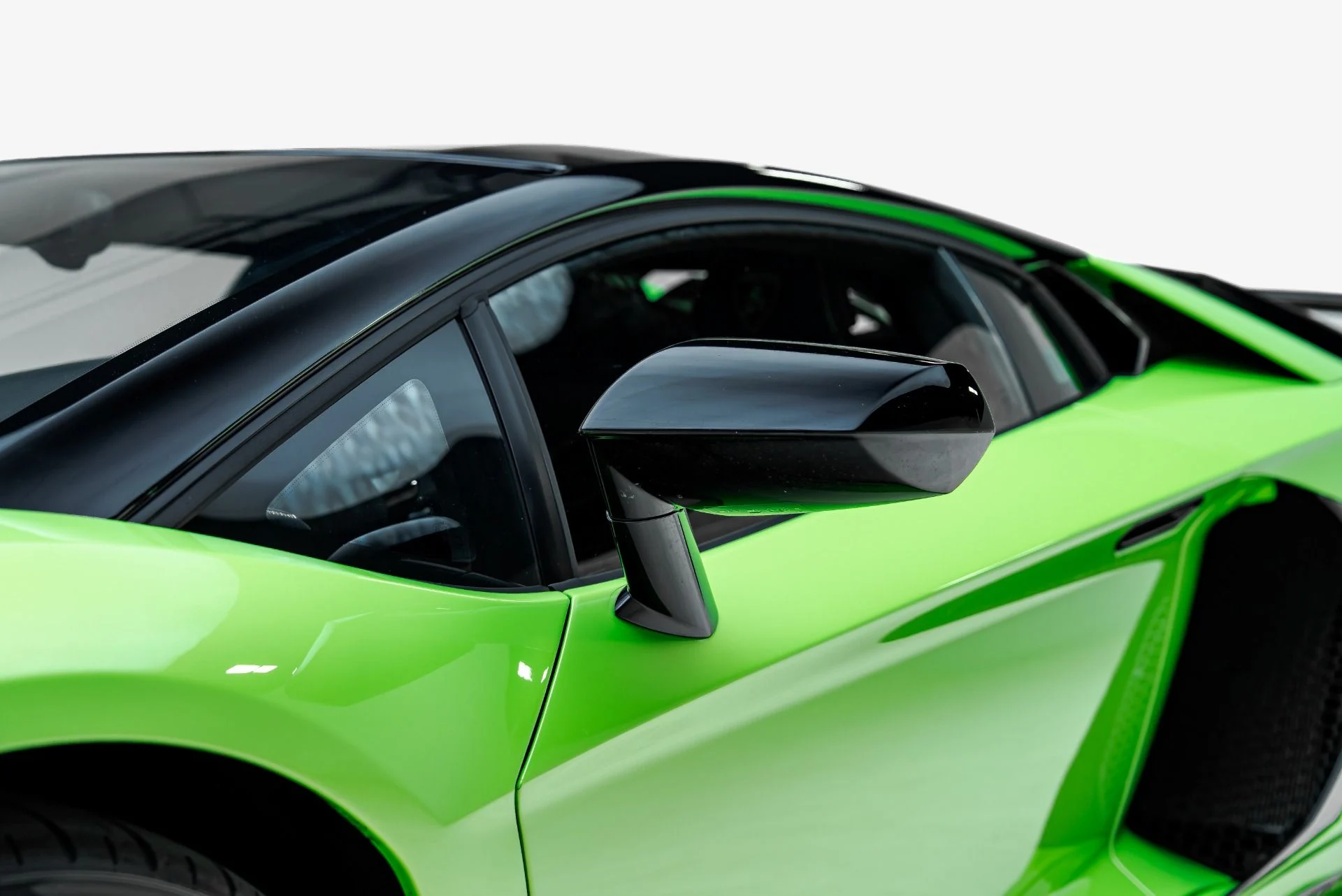 mph044_206933994_Used_2019_Lamborghini_Aventador_LP_770_4_SVJ_1789598550_a658135df3