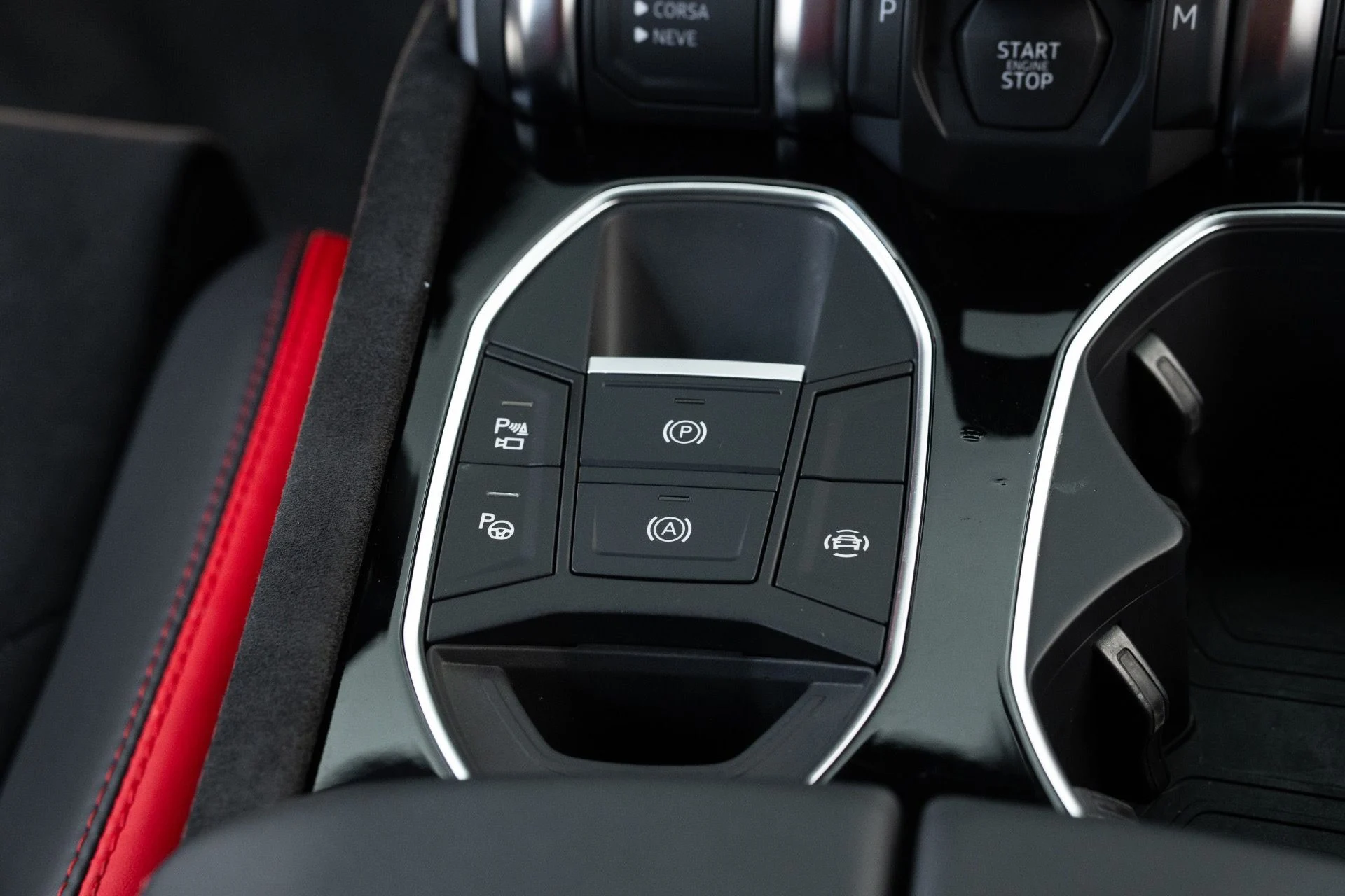 mph044_2070536069_Used_2023_Lamborghini_Urus_S_1771018680_f188782c2b