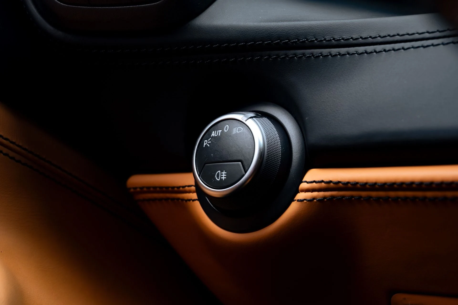 mph044_2086984845_Used_2018_Ferrari_488_GTB_1776815773_2e71290b45