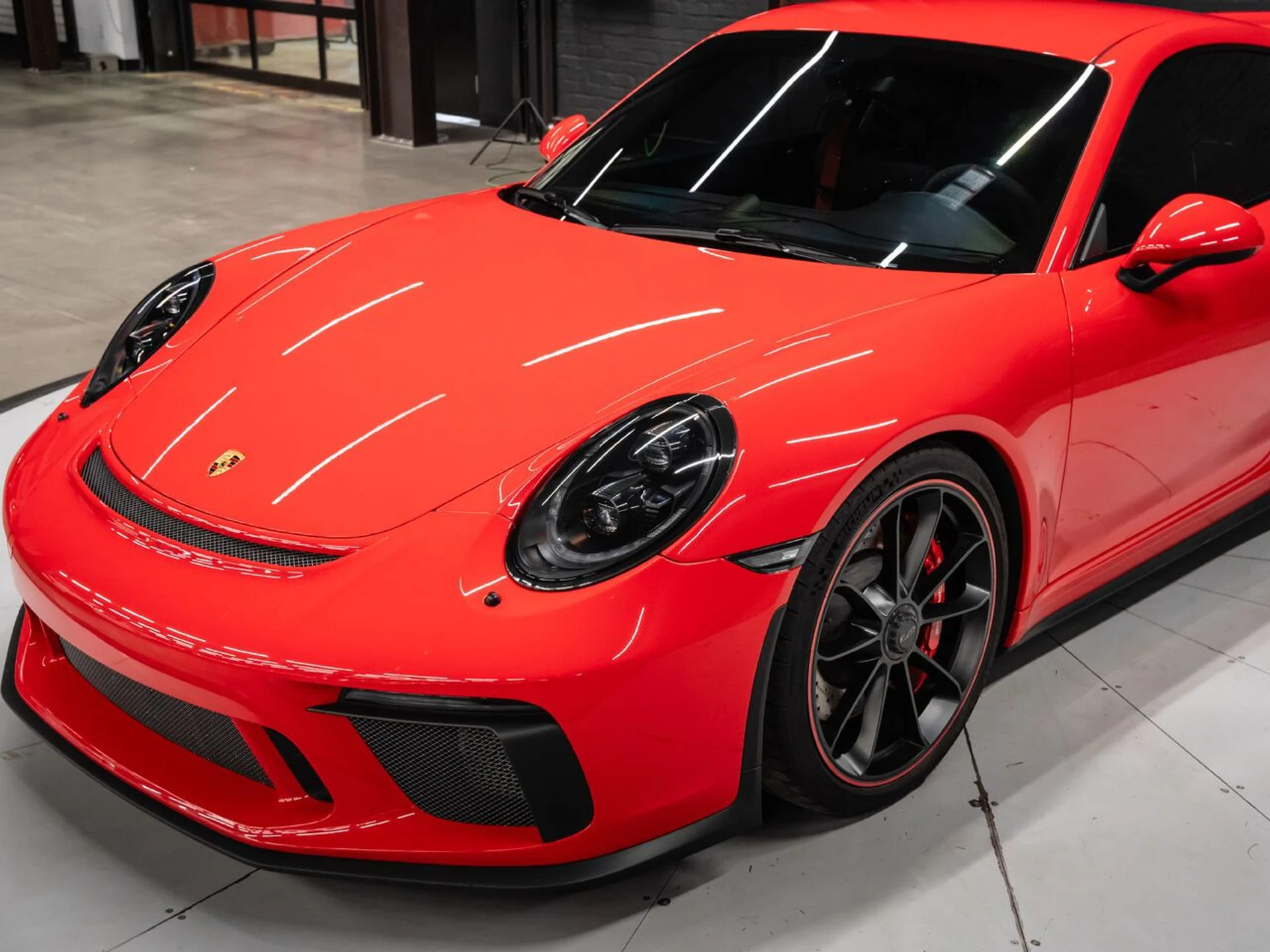 mph044_2097168688_porsche_911_2018_62959442d4