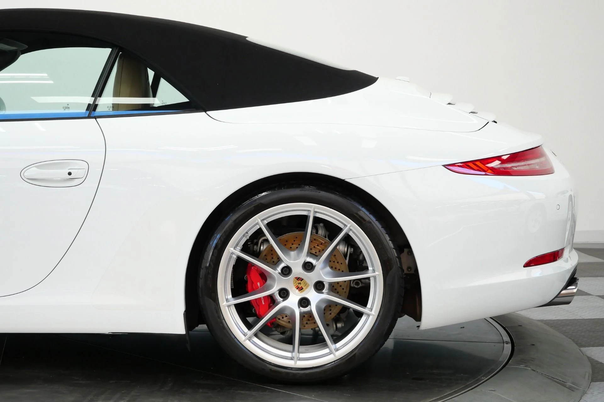 mph044_2098040226_Used_2015_Porsche_911_Carrera_S_Cabriolet_Premium_Package_Plus_Sport_Chrono_1788280366_2b513d308b