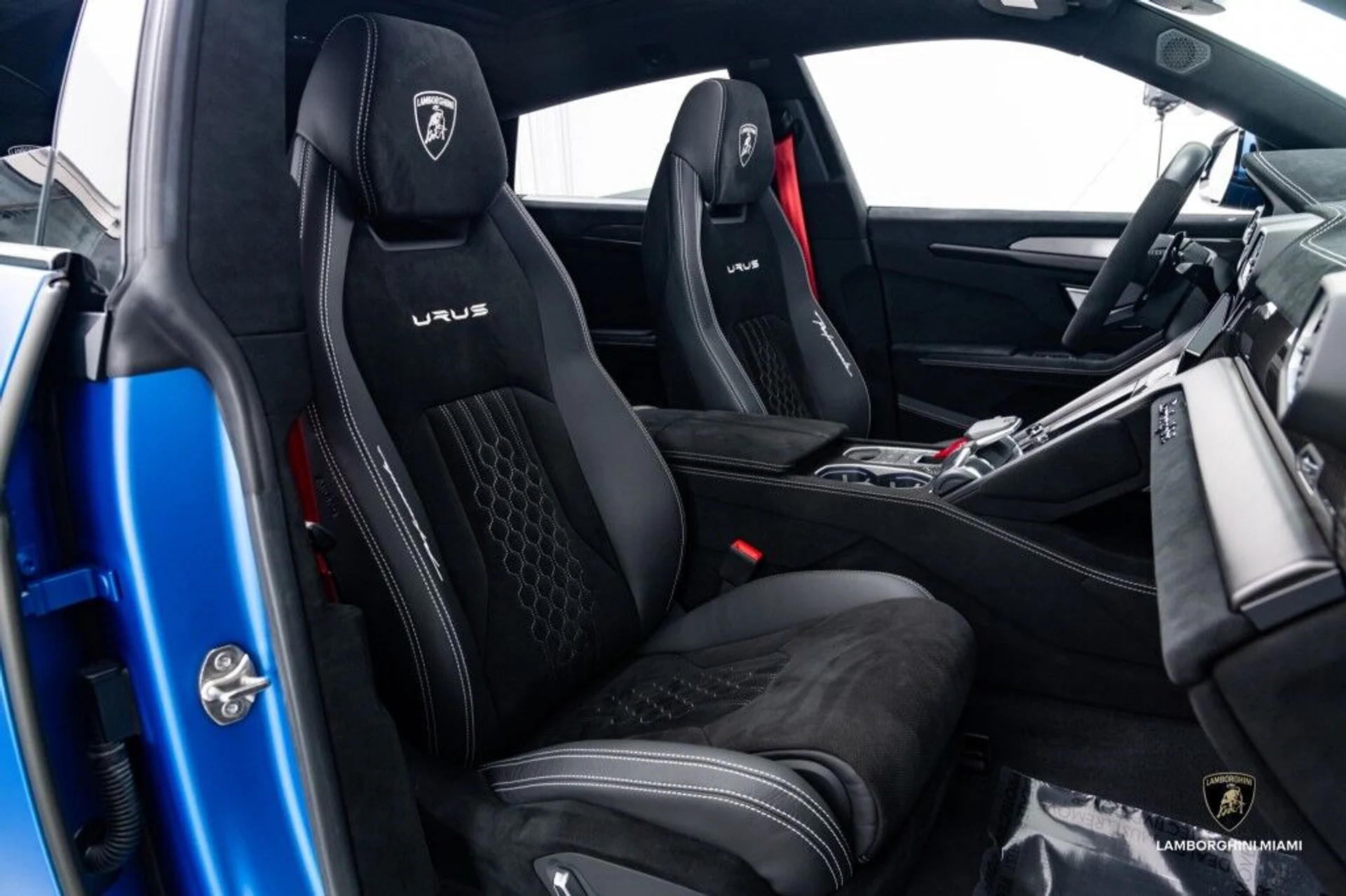 mph044_2104677453_7ed57d85ea02ac4cbf28a2156ce9549a_e17518979a