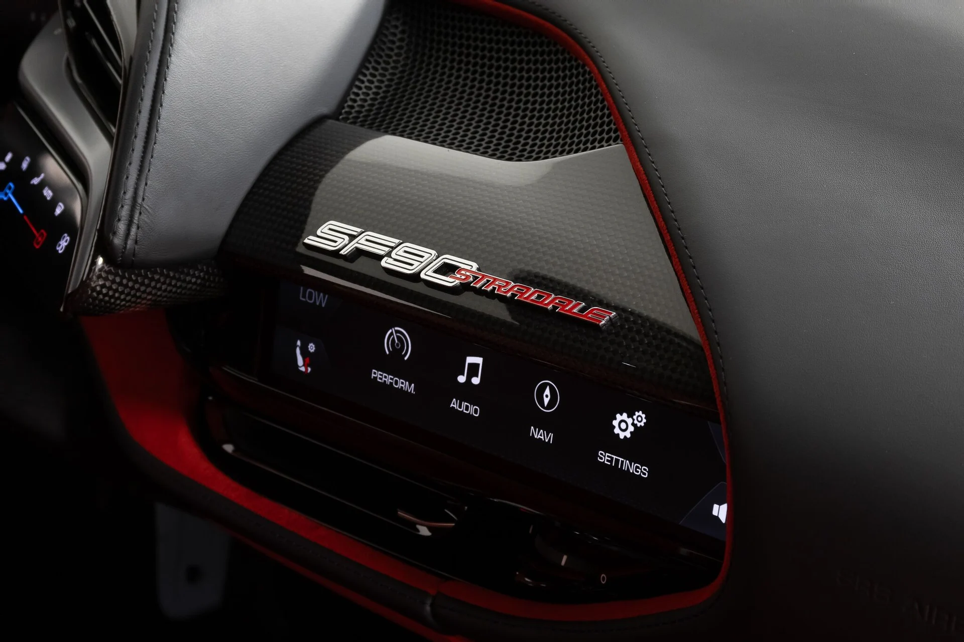 mph044_2142759287_2c1d0699f69f0aae56443781f95fdb2e_9f1ba1685d