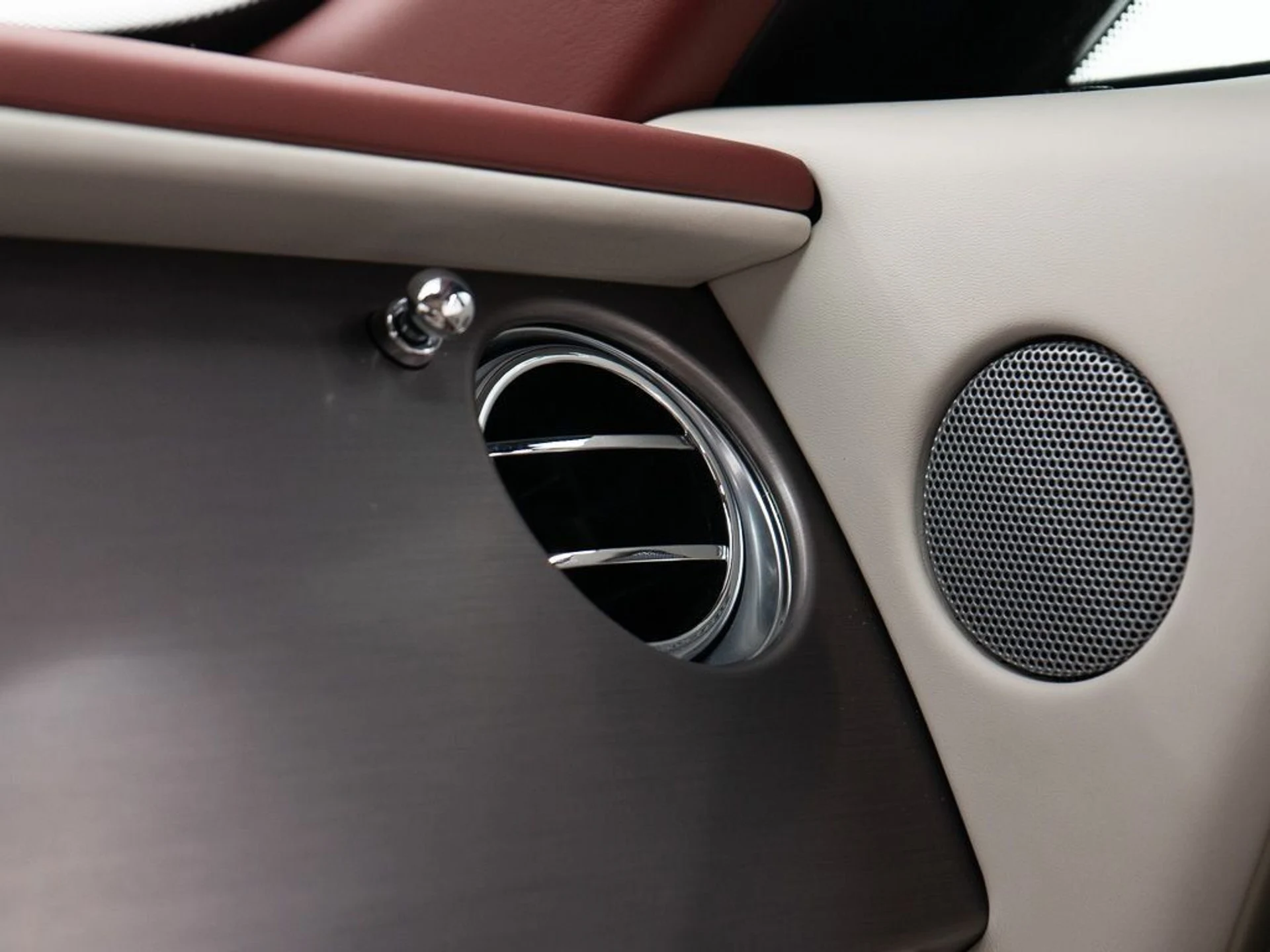 mph044_2145352409_80303ea9654a535e03505537ddbf1d5b_f830463832