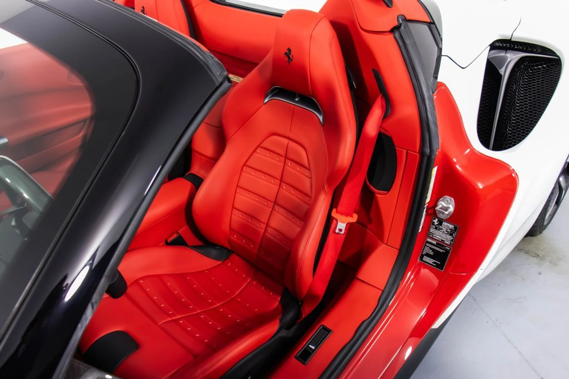 mph044_2145780828_e9b4f011e62b70a3af6ee0ee2132ad4ax_bfc04d0488