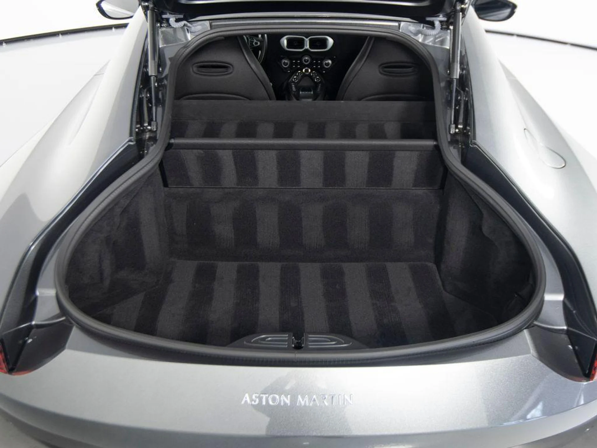 mph044_2164701192_NK_NJB_5t_RE_9_V2_q_W9_B602eb_UNUE_75c99f69de