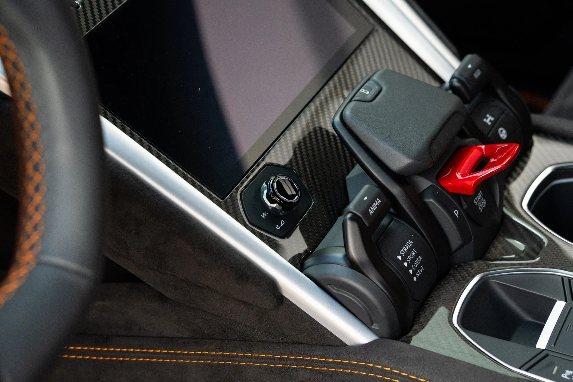 mph044_2173235597_Used_2024_Lamborghini_Urus_S_1773951175_8cec841787