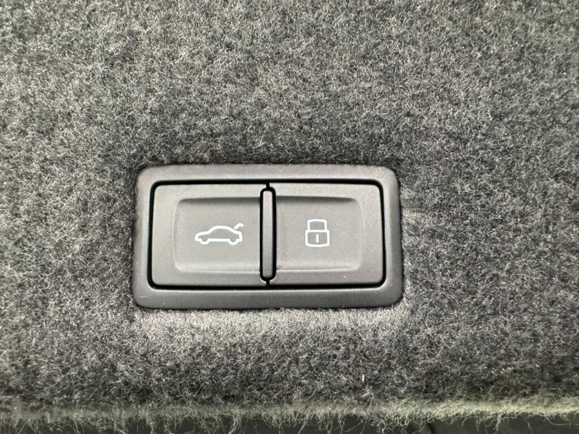 mph044_220178578_f11e408565530f59eaa03c32a619c6d1_0f8fbcc842