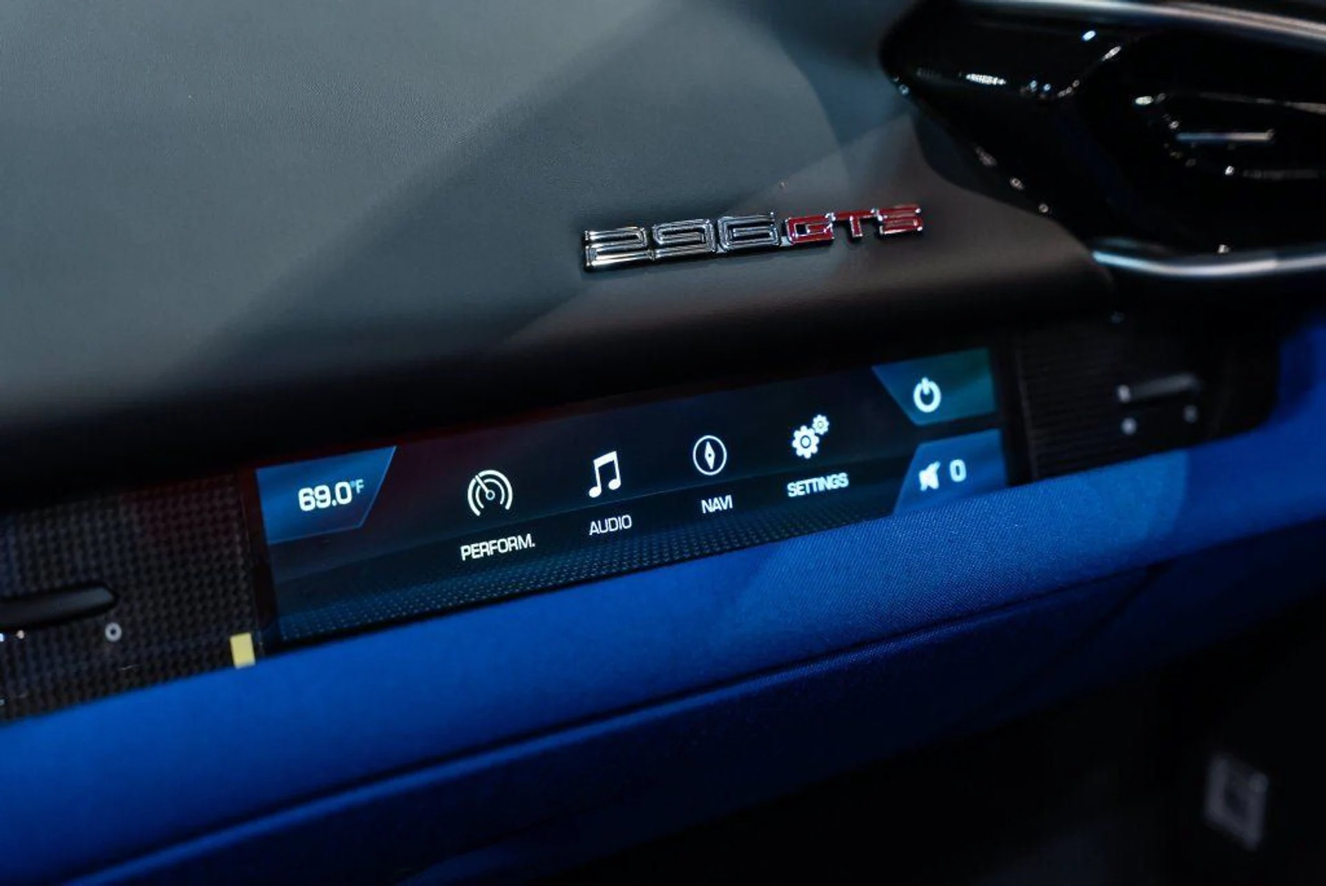 mph044_2210384368_2f1b0dad2931ac79abc5903640c17845_56f28794f5