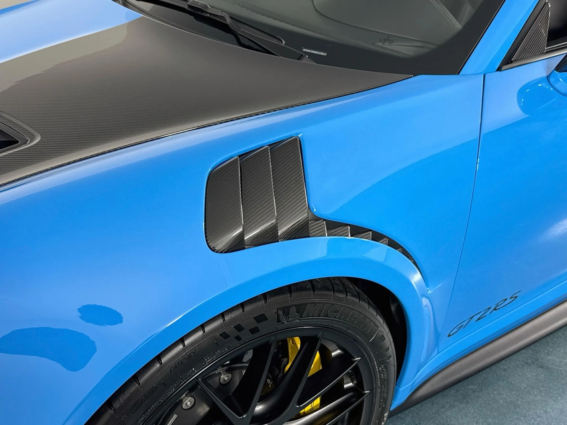 mph044_2211979084_Used_2019_Porsche_911_GT_2_RS_1785958210_a846c28db1