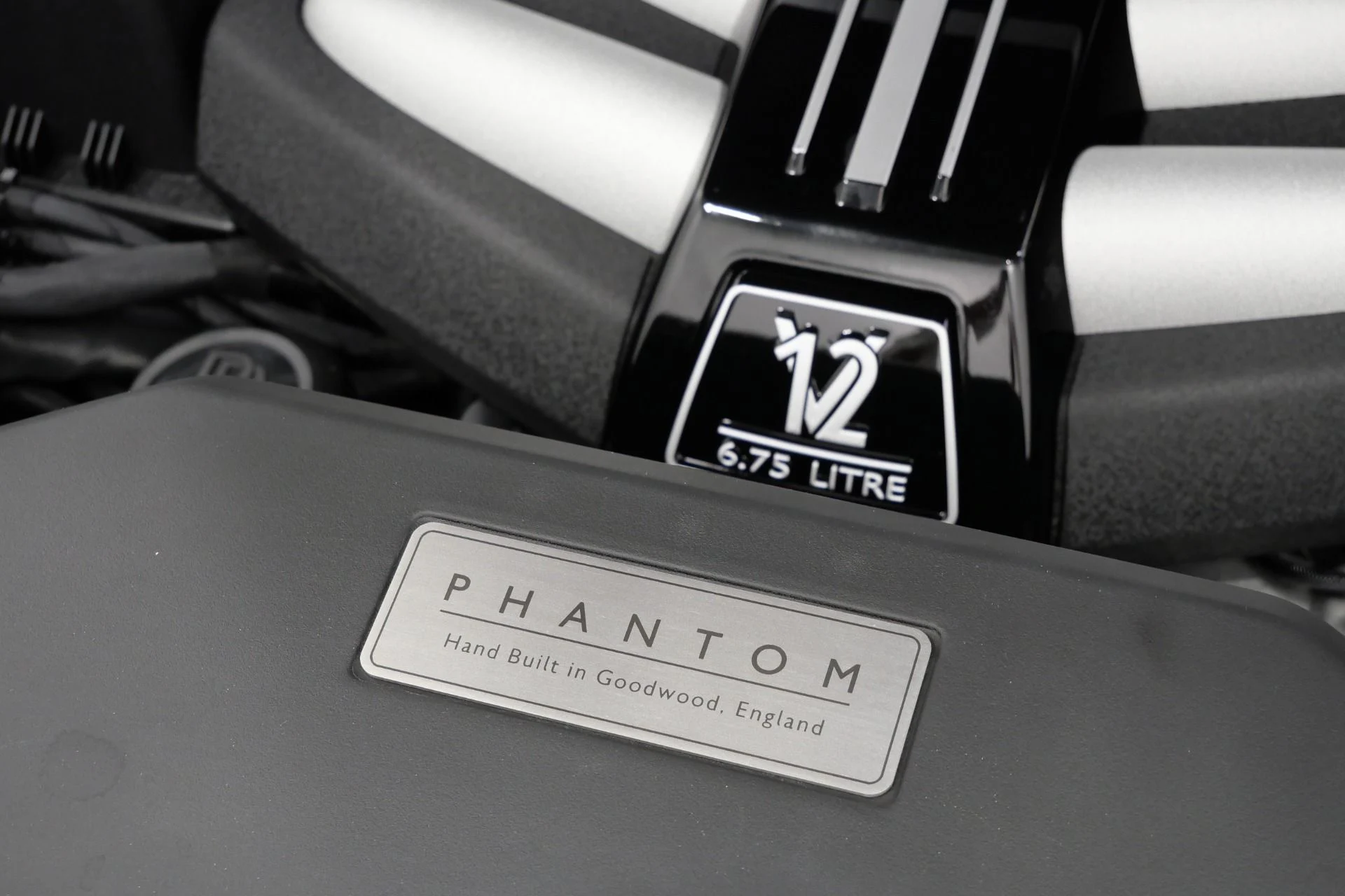 mph044_2214519250_Used_2019_Rolls_Royce_Phantom_The_Phantom_Package_Very_Low_Miles_Bespoke_Audio_1791821565_5c69a7d6ef