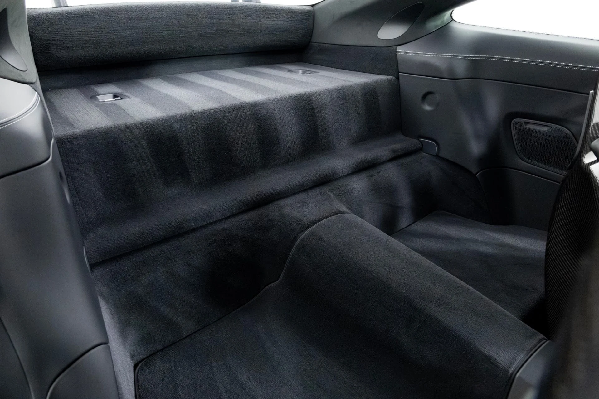 mph044_2217753680_Used_2025_Porsche_911_GT_3_RS_1765482754_451479c597