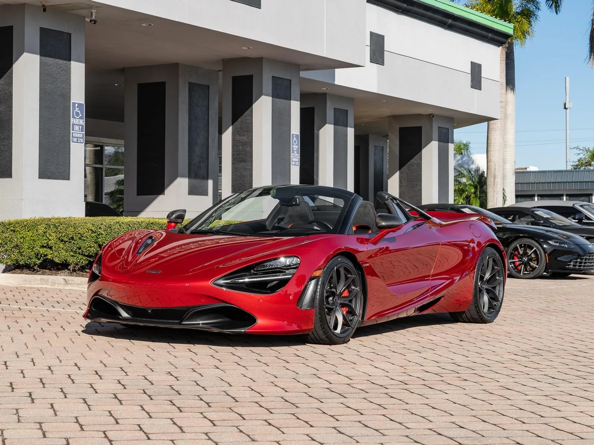 mph044_221869255_Used_2020_Mc_Laren_720_S_1766077583_fe8b49720e