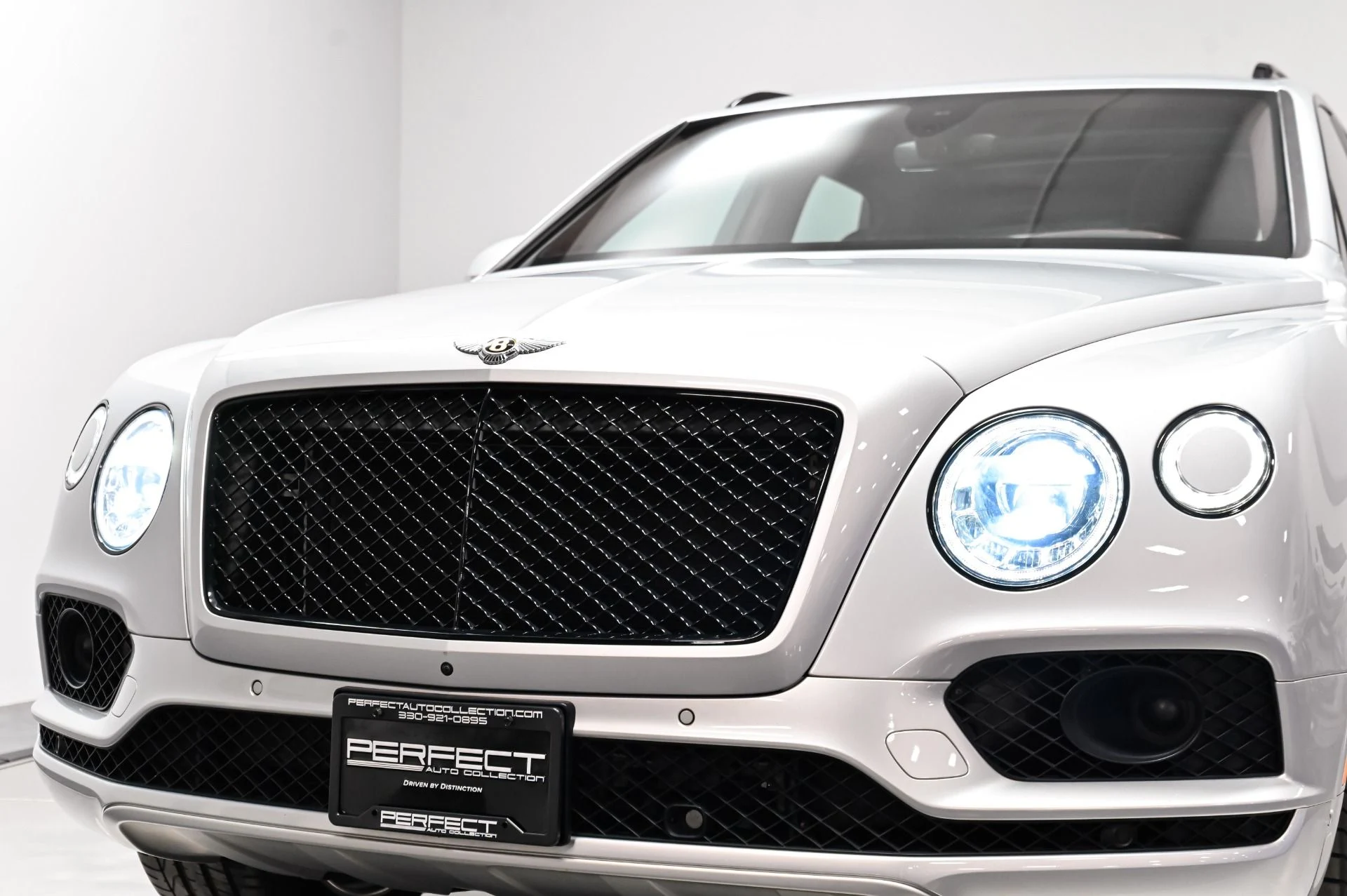 mph044_2219678216_Used_2019_Bentley_Bentayga_V8_1790790917_113cdd9b00