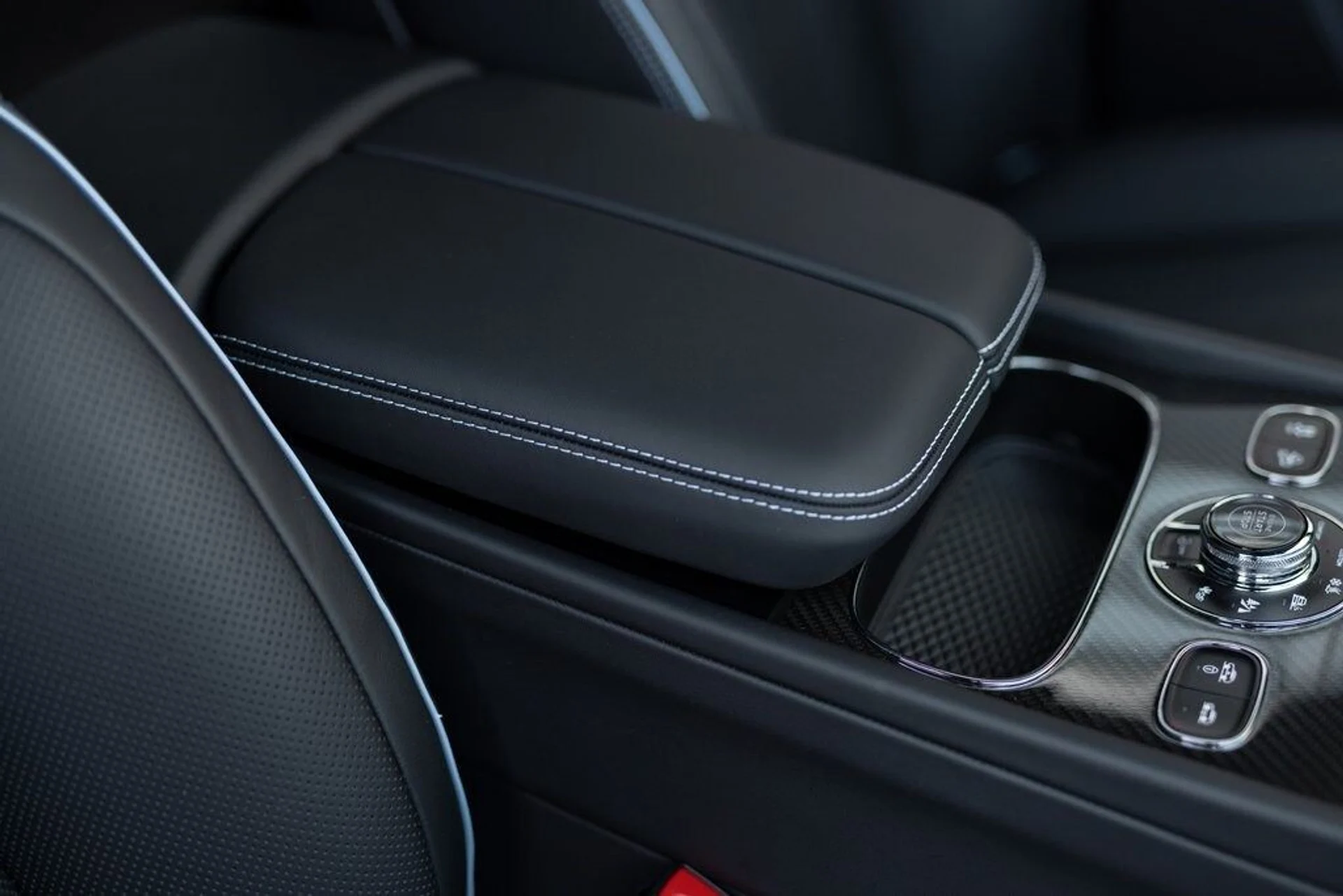 mph044_2221139250_d2bd767389947e730e194d43847ff996x_b139e64097