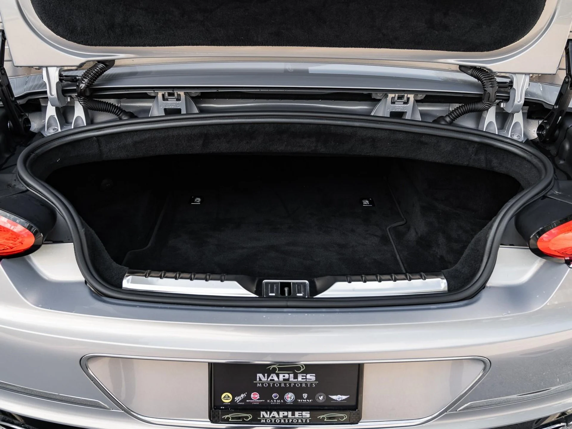 mph044_2228722616_Used_2022_Bentley_Continental_GT_V8_1771851985_cd62925dc3