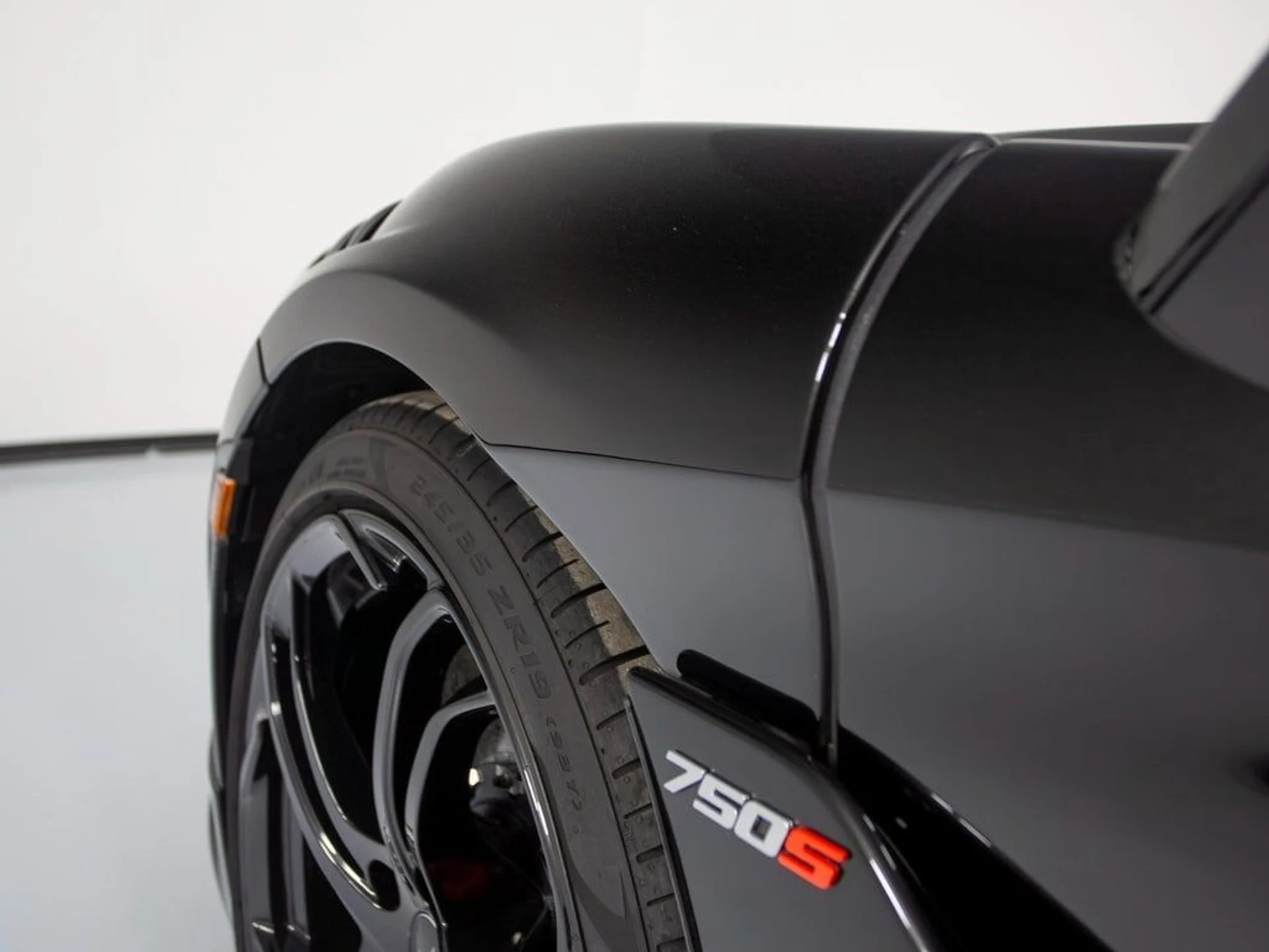 mph044_2242533781_a16629d2b74a65e95a63f6417cfc676dx_972d4afb1e