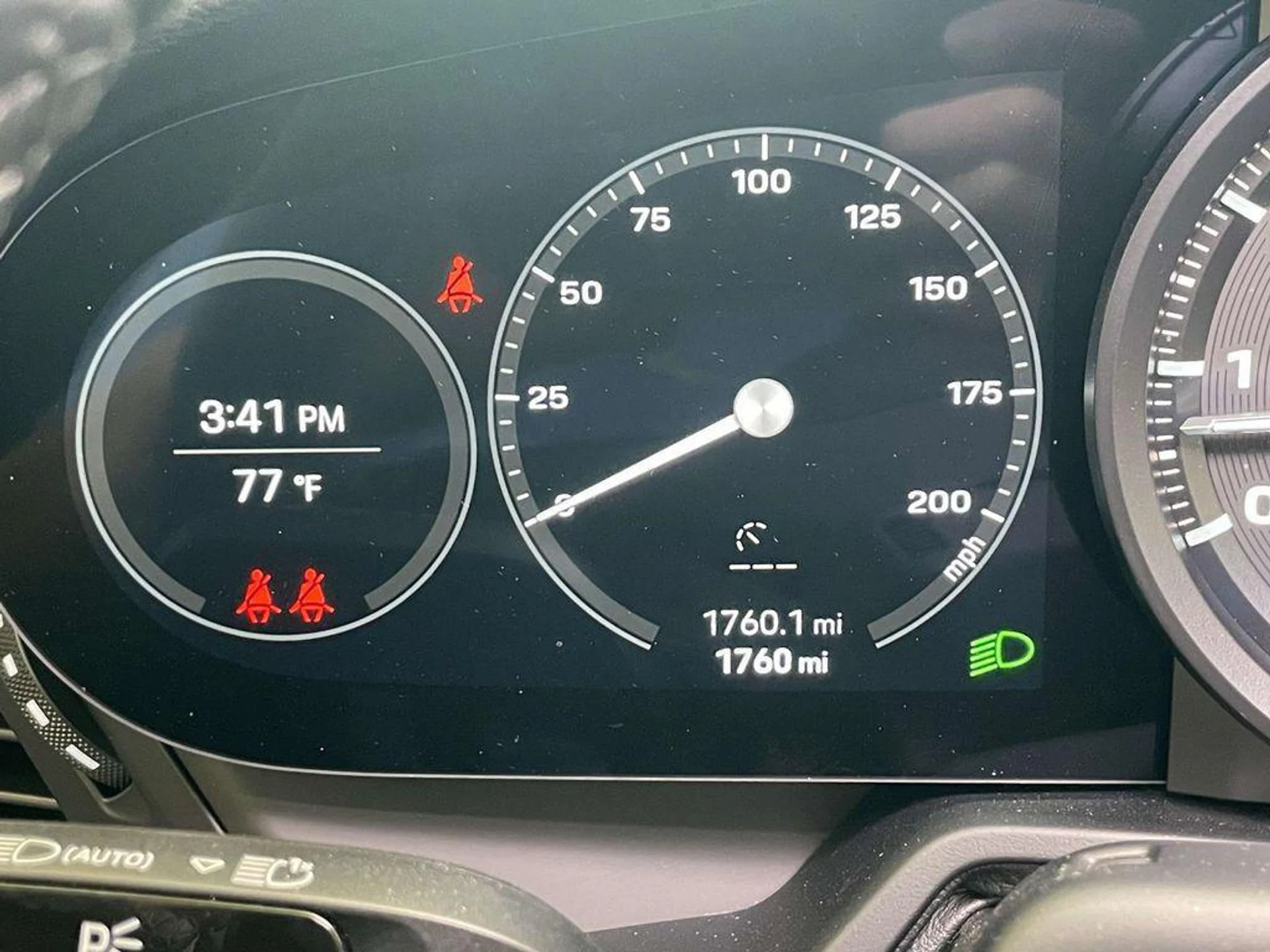 mph044_2256535677_Cn_0_X_Zmav08m_W3_IZVT_Alf_Lh_Wk_Bo_5f2d72072e