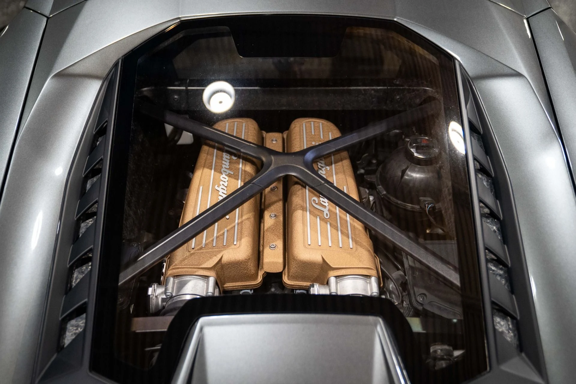 mph044_2261725091_Used_2019_Lamborghini_Huracan_LP_640_4_Performante_1767503962_b4f7b9789f