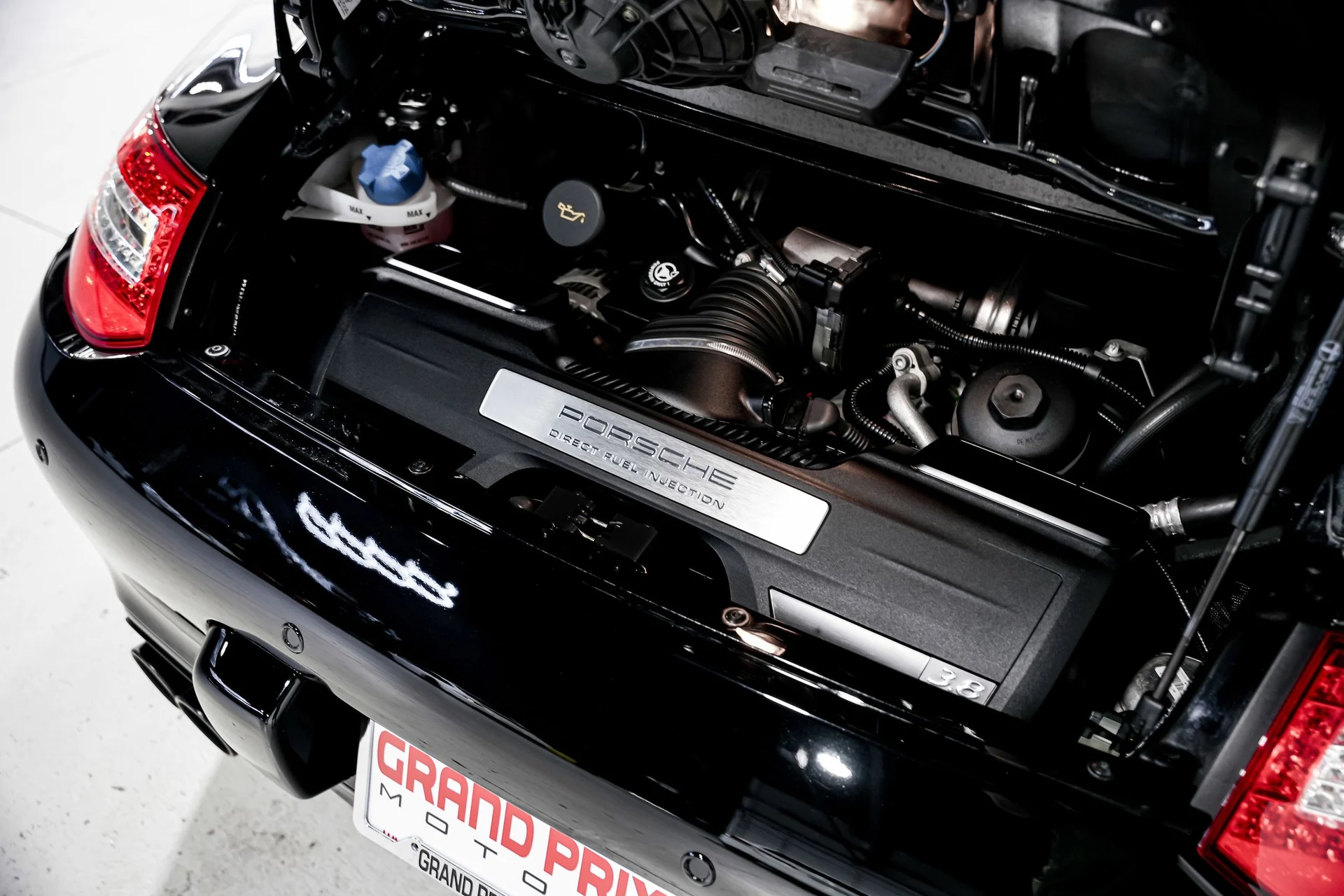 mph044_2278846790_c73561aa1b2c5f93f13eab05955ed181x_95cb22077d