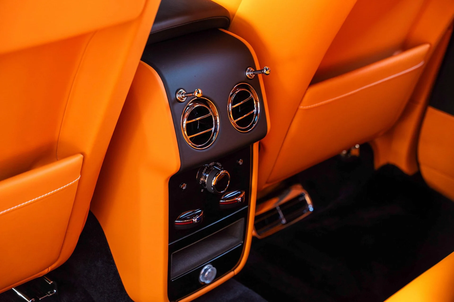 mph044_2282538588_483408136_6969d4c8715f2e0a5c25db5b_e76ee39961