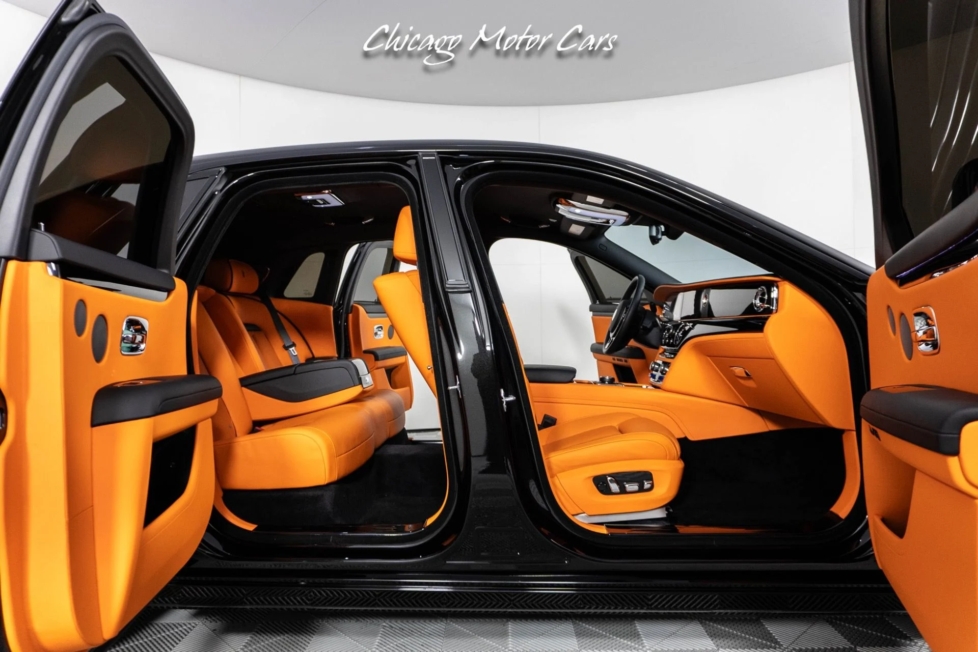 mph044_2290885708_12082_p45_l_d7aada43d2