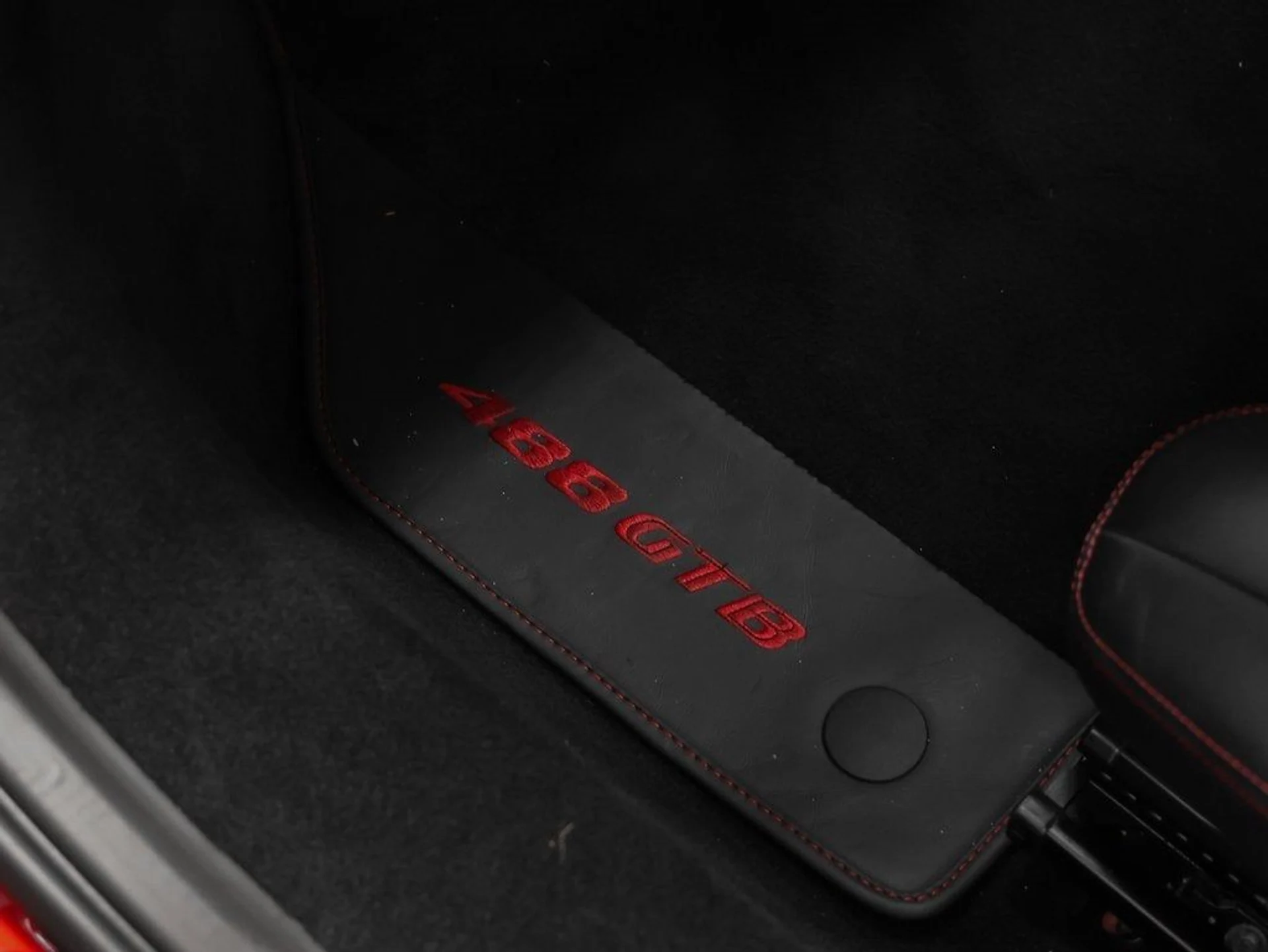 mph044_22955722_45_b095bab2bc